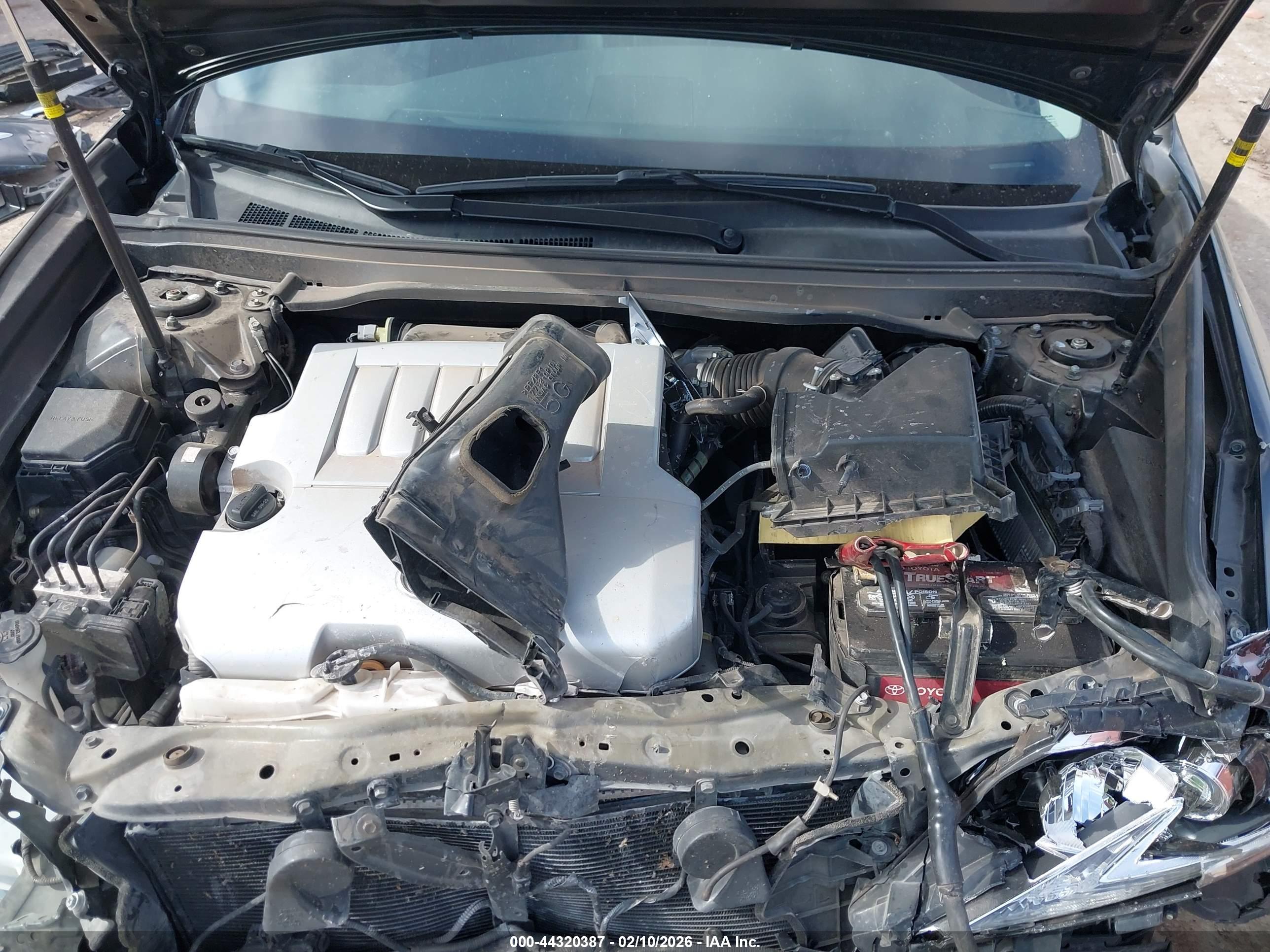 LEXUS ES image 10