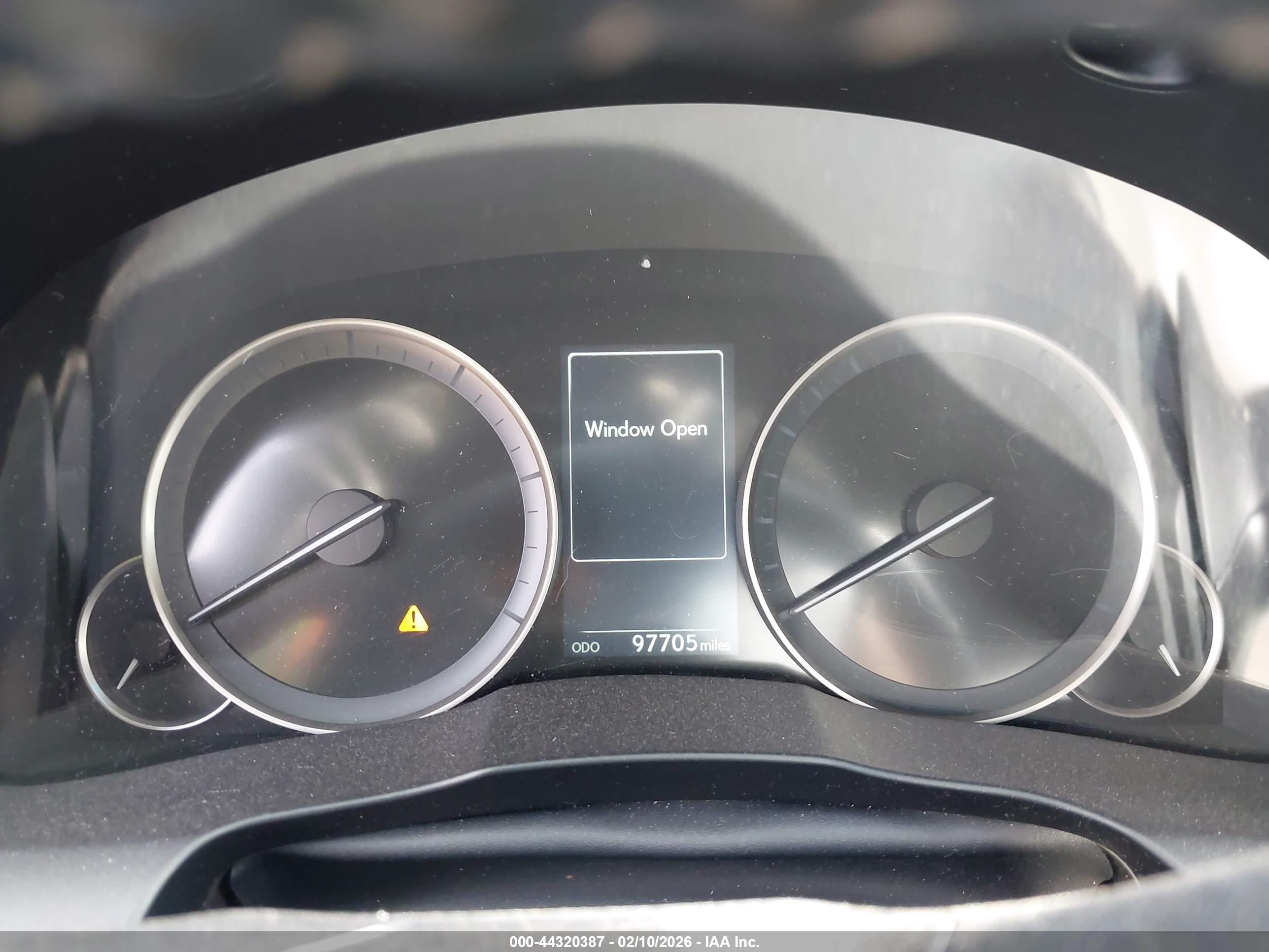 LEXUS ES image 7