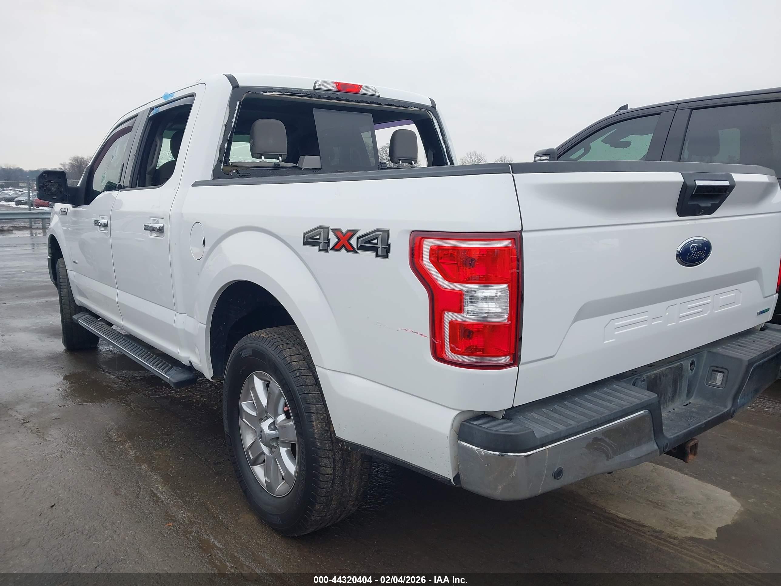 FORD F-150 image 3