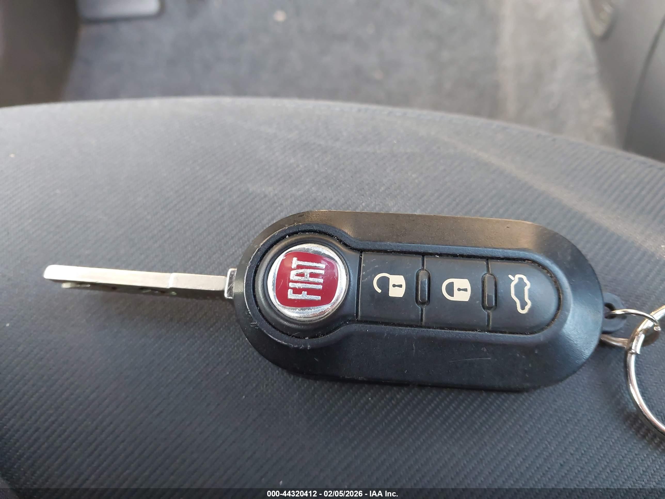 FIAT 500 image 11