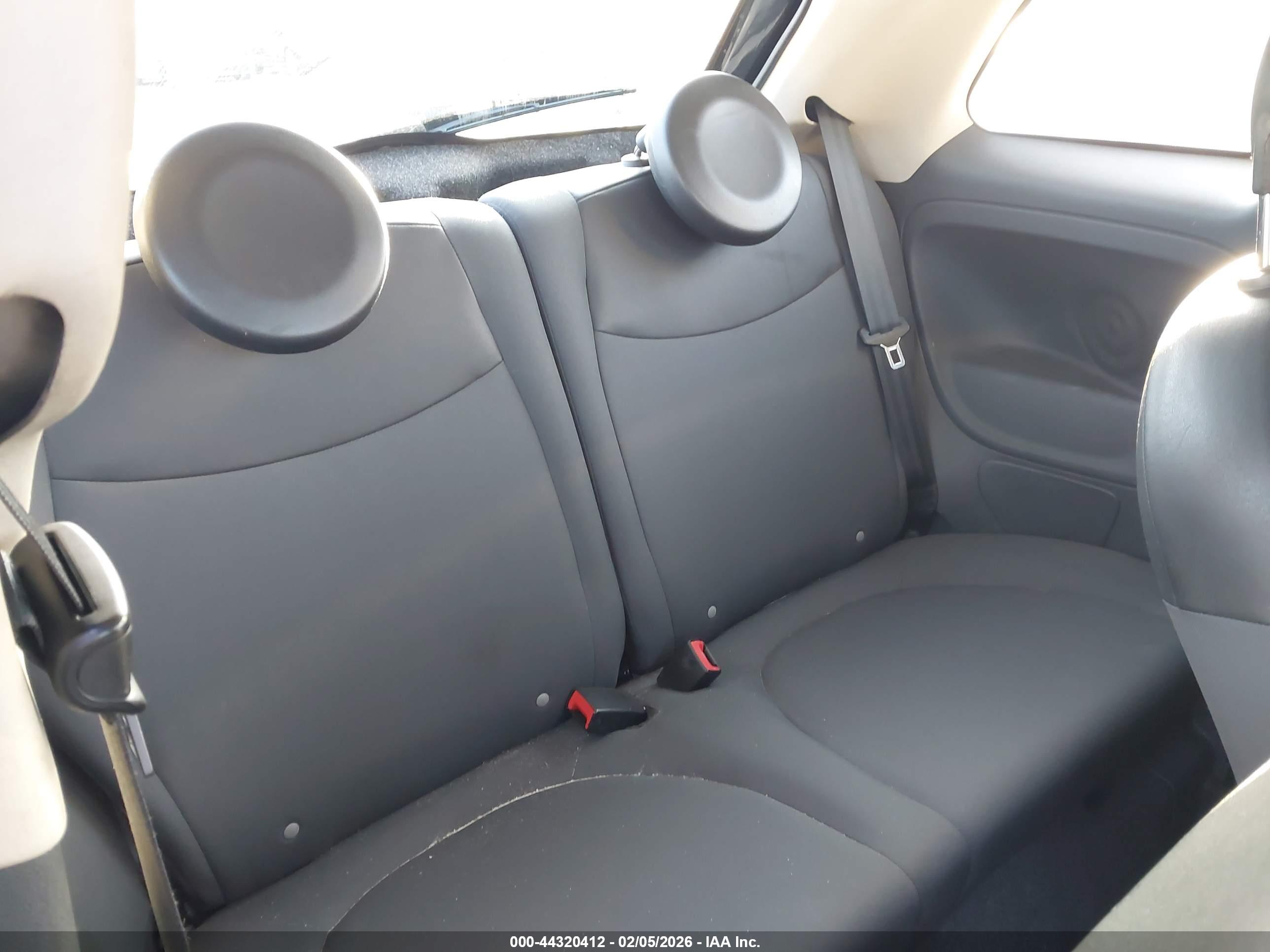 FIAT 500 image 8