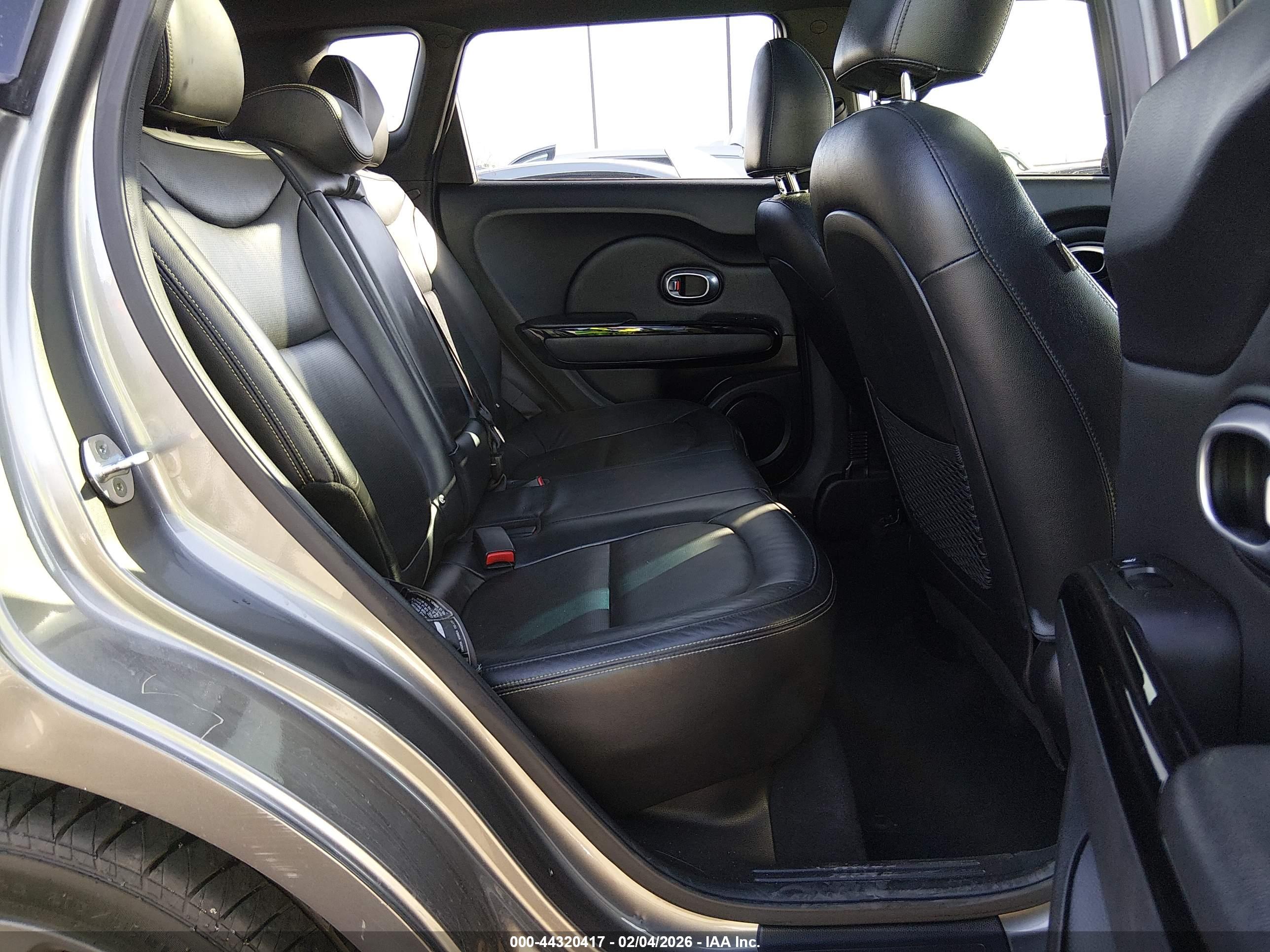 KIA SOUL image 8