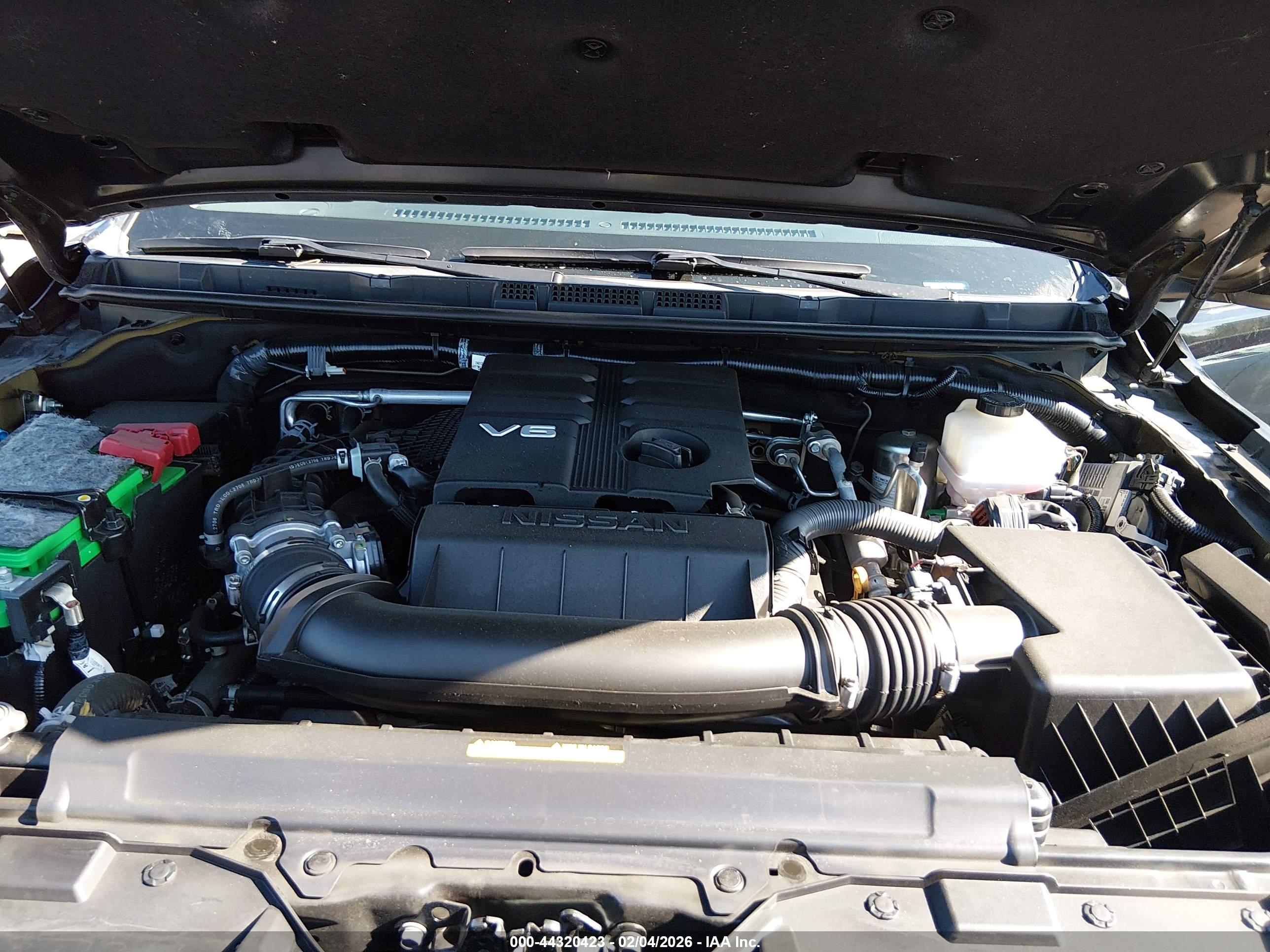 NISSAN FRONTIER image 10