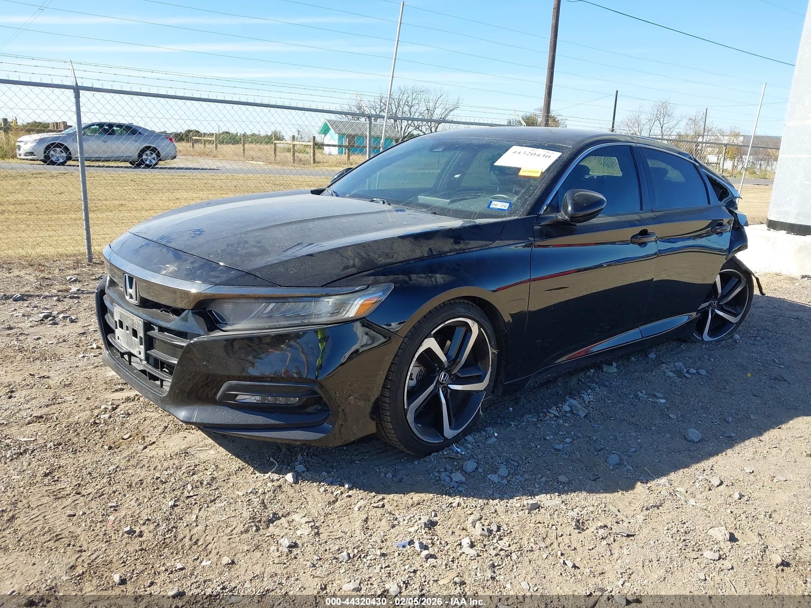 HONDA ACCORD image 2