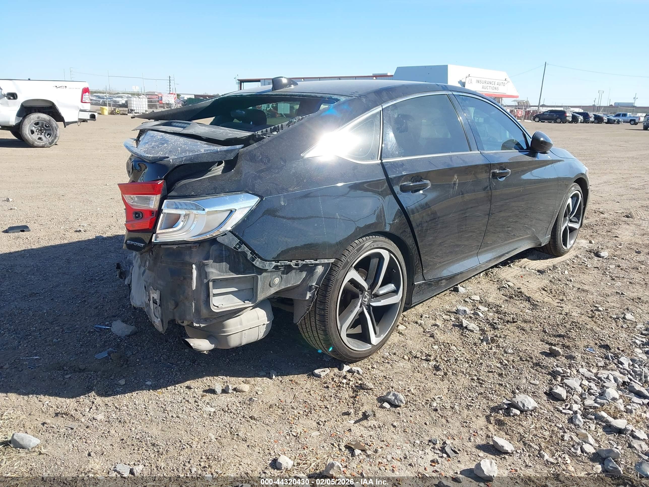 HONDA ACCORD image 4