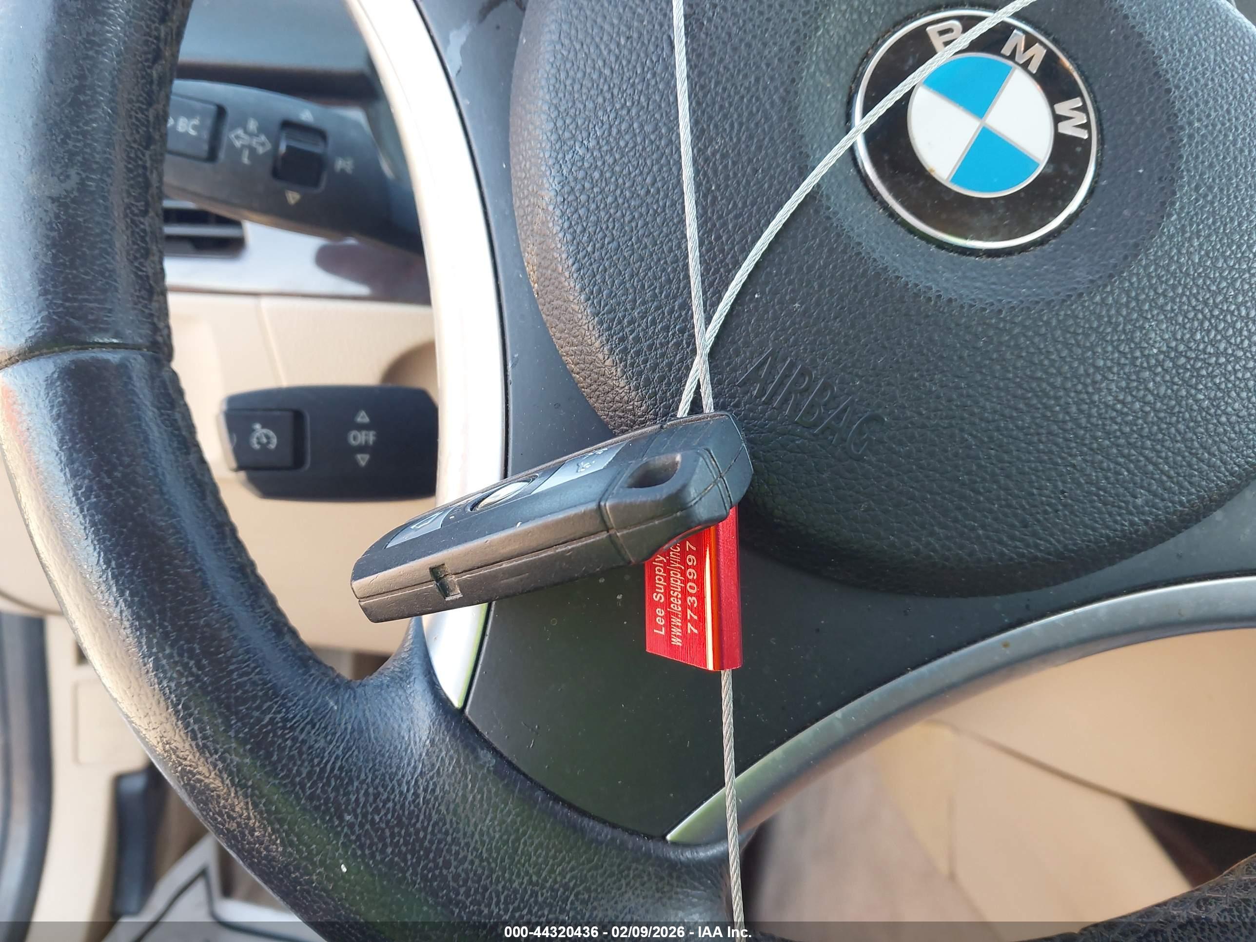 BMW 328I image 11