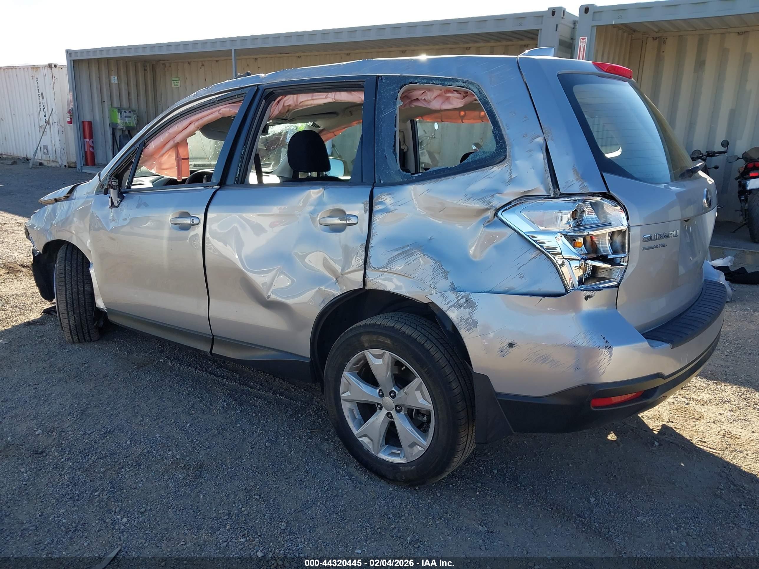 SUBARU FORESTER image 3