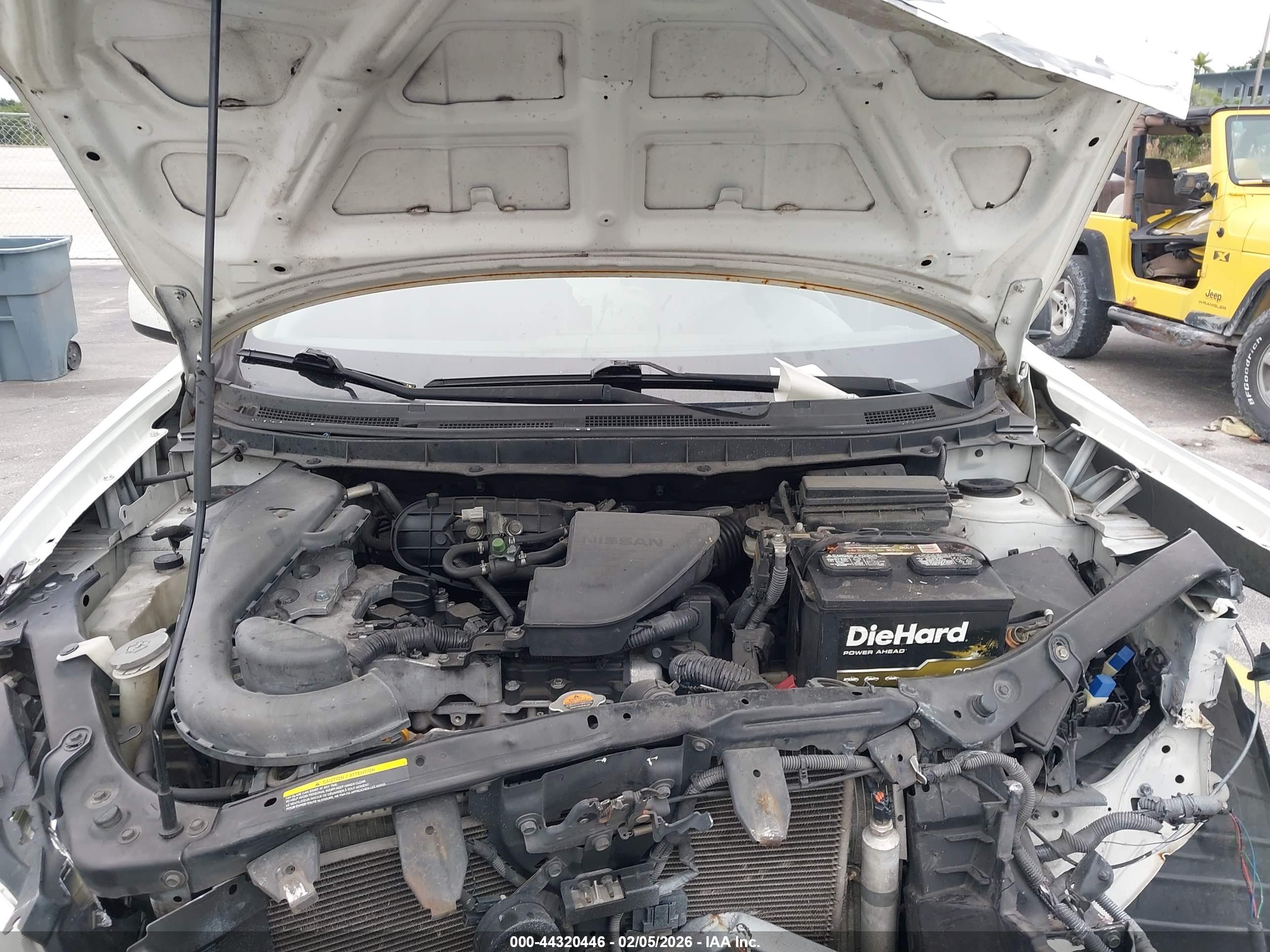 NISSAN ROGUE image 10