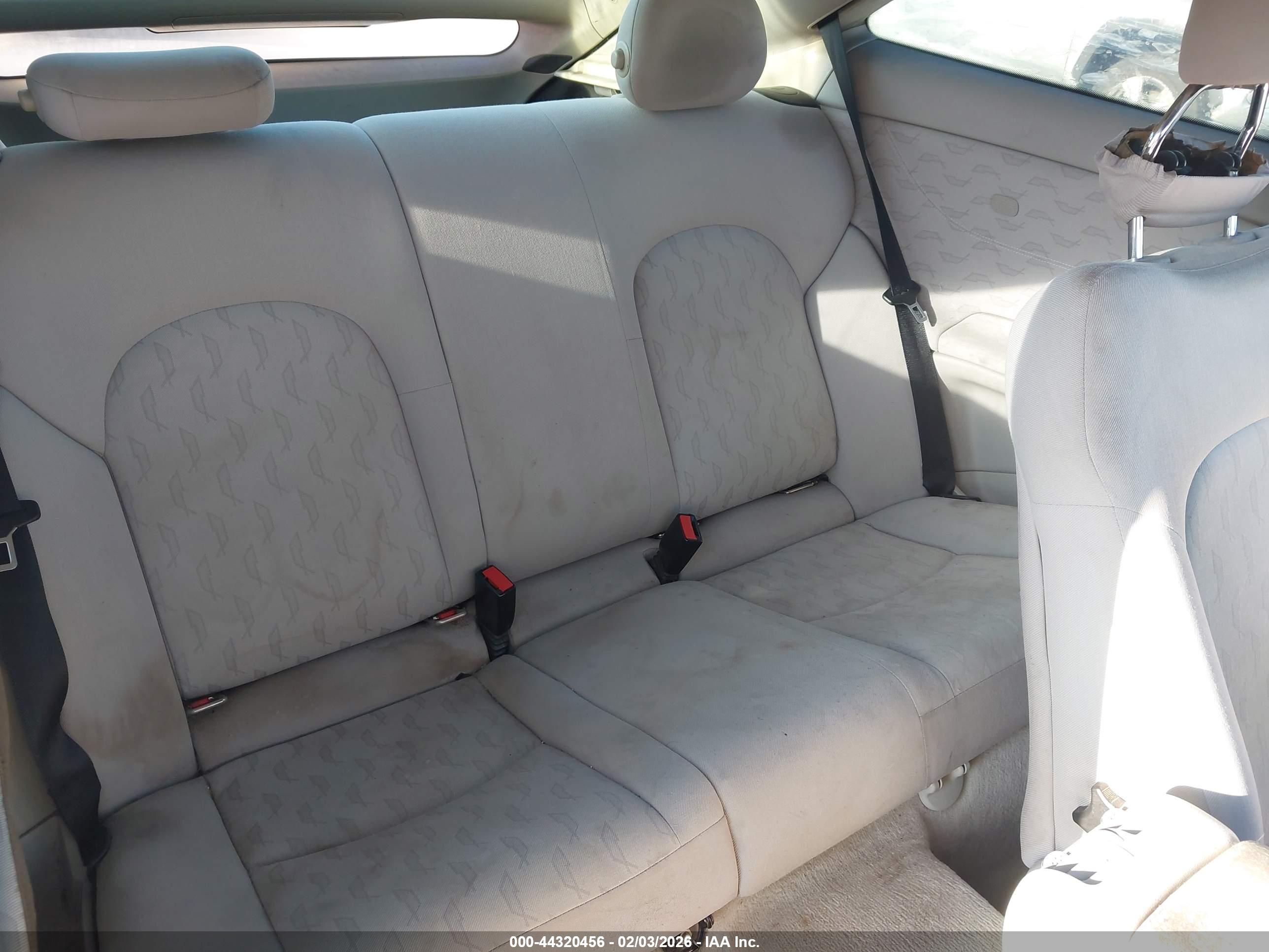 MERCEDES-BENZ C image 8