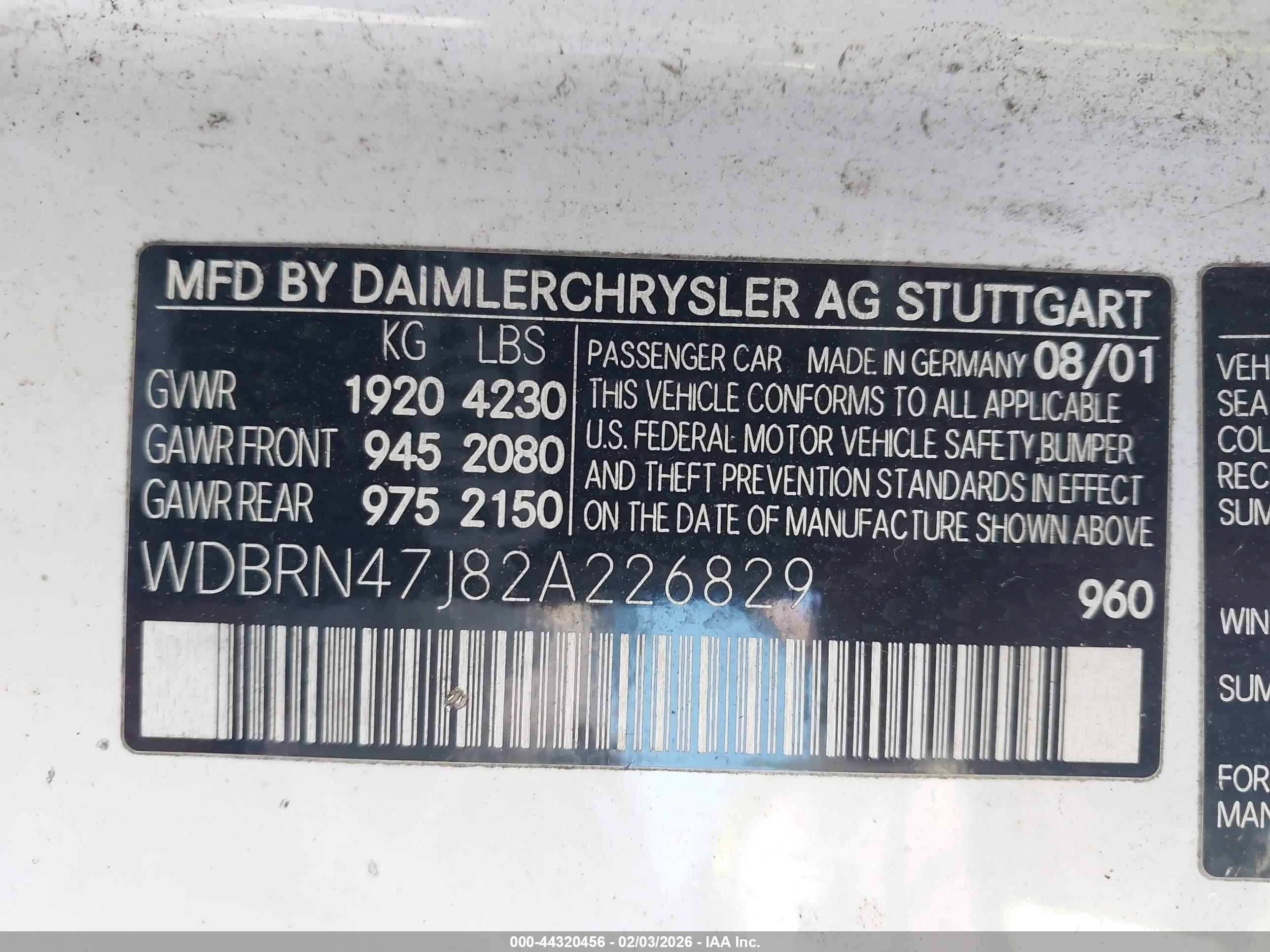MERCEDES-BENZ C image 9