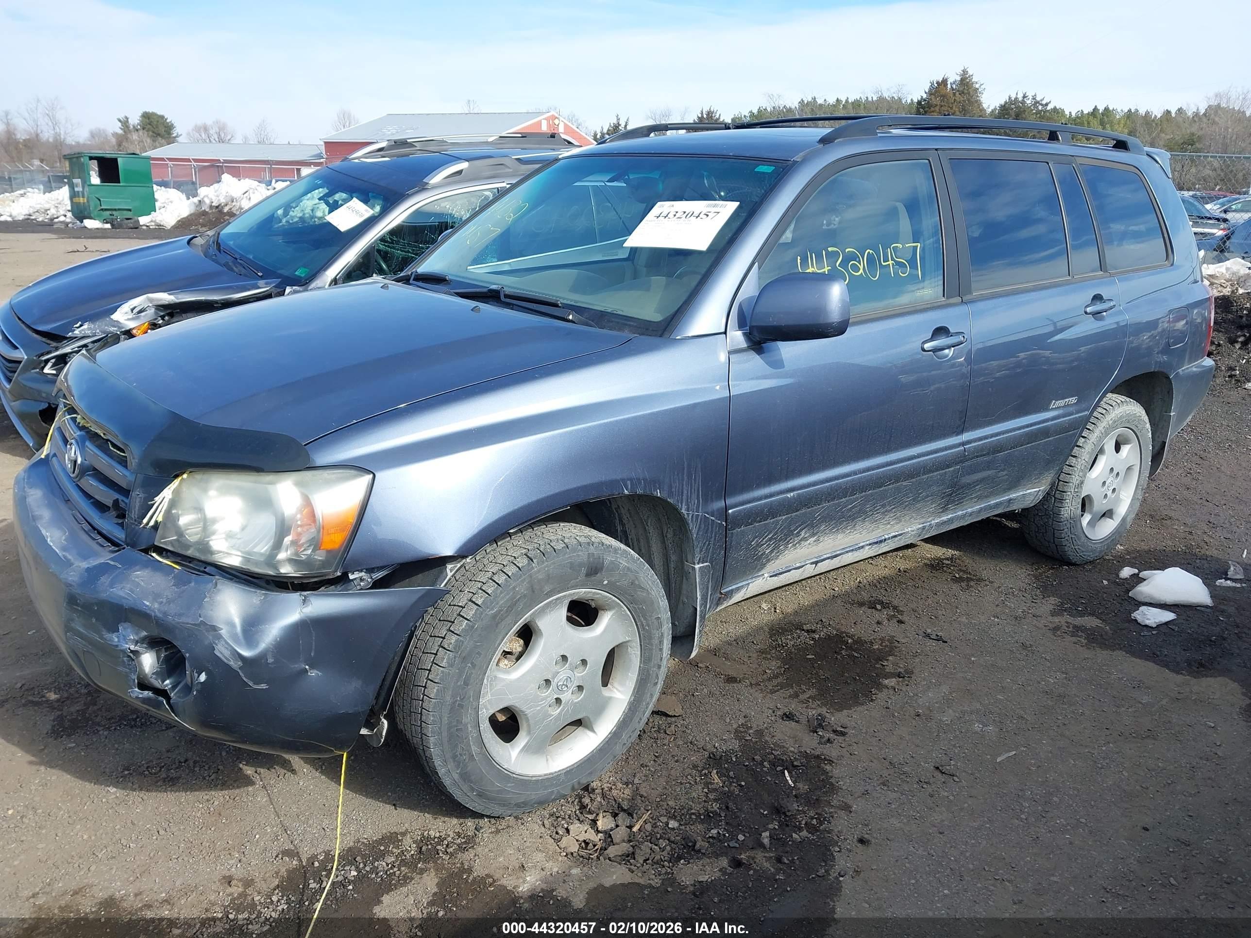 TOYOTA HIGHLANDER image 2