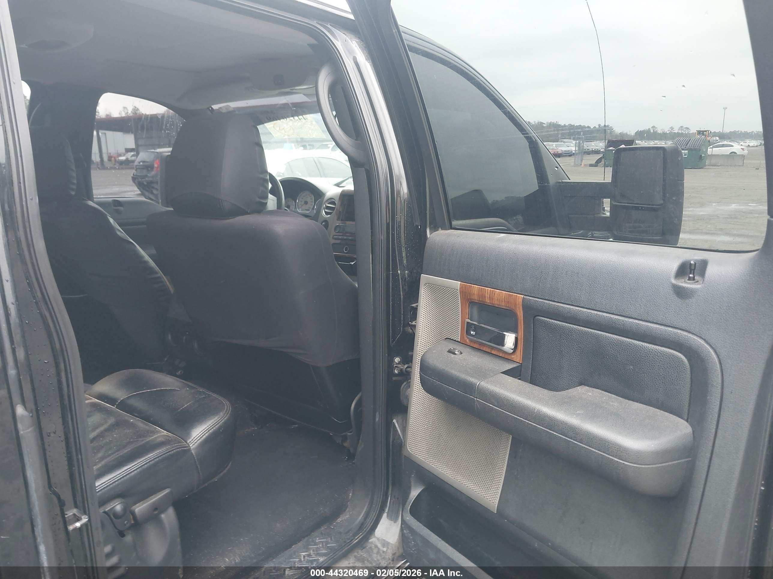 FORD F-150 image 8