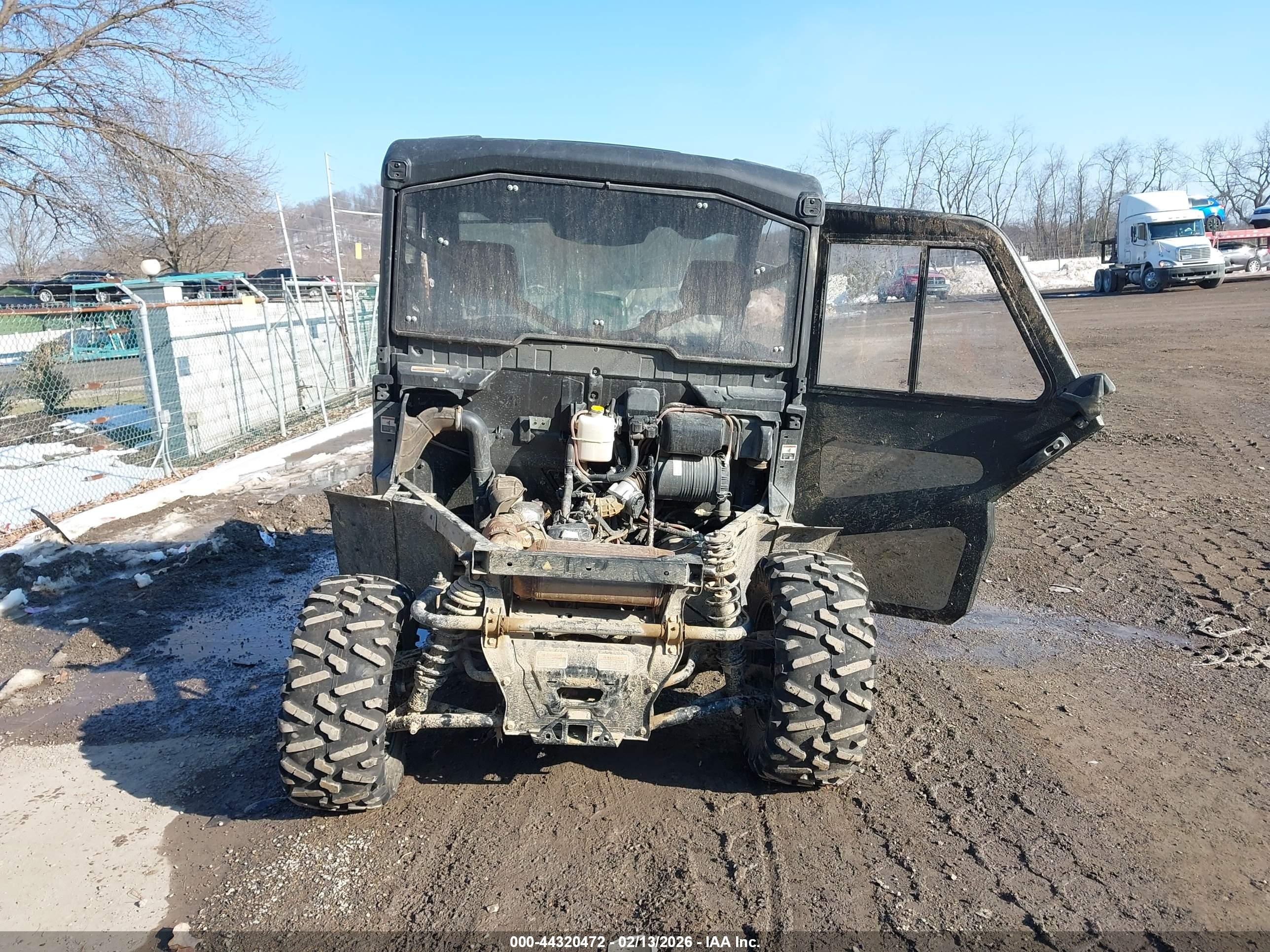 CAN-AM DEFENDER image 6