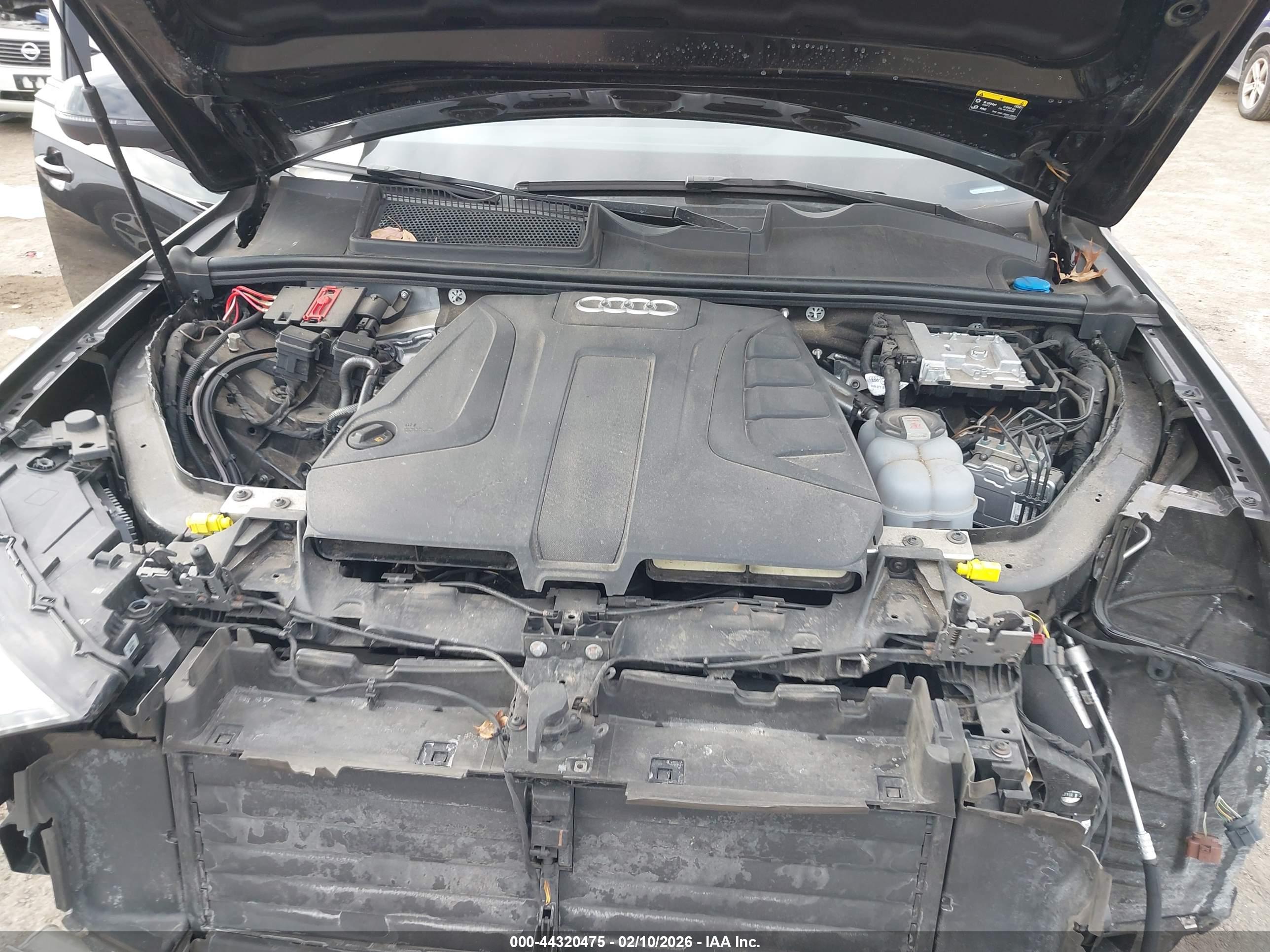 AUDI Q7 image 10