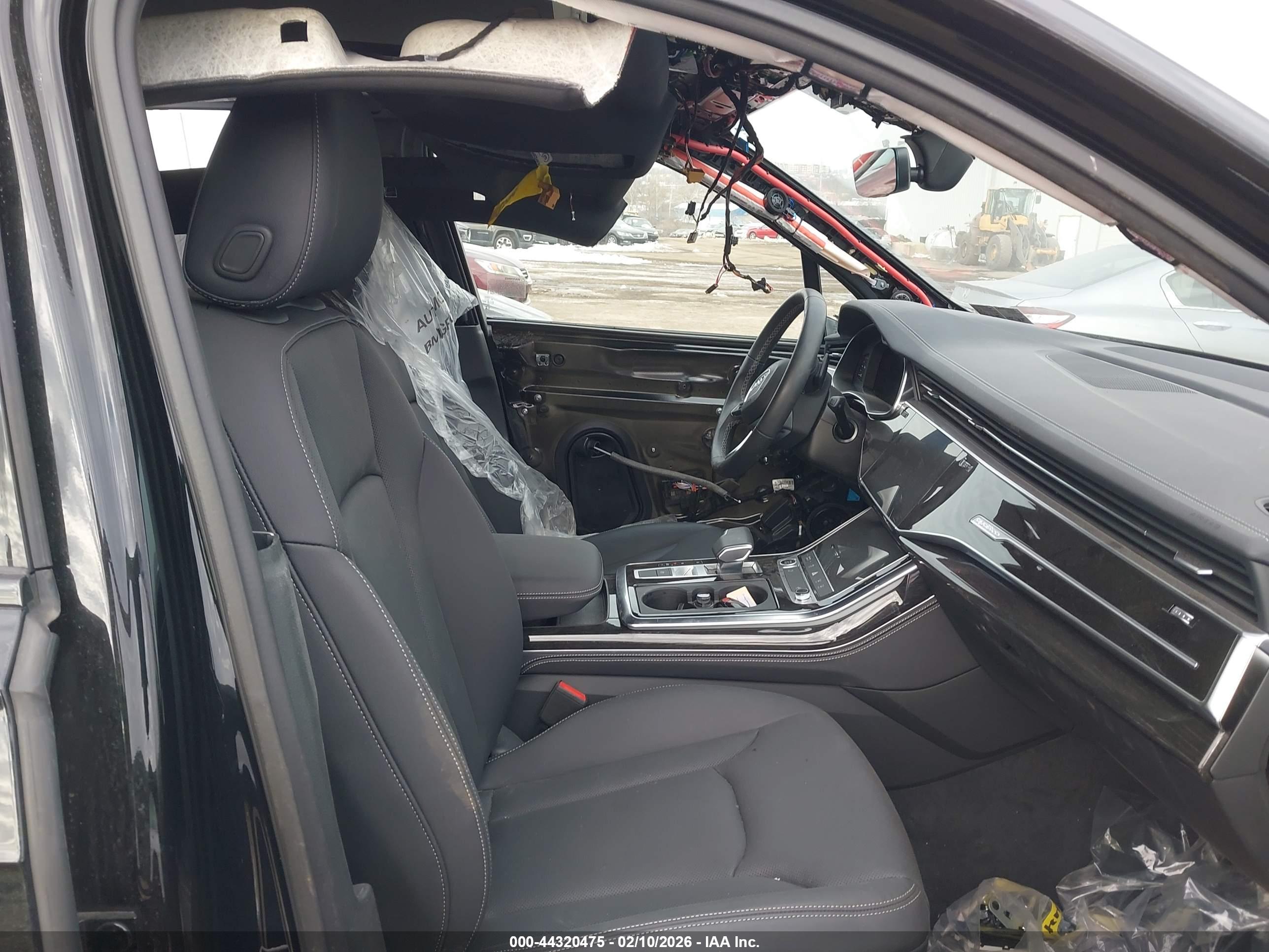 AUDI Q7 image 5