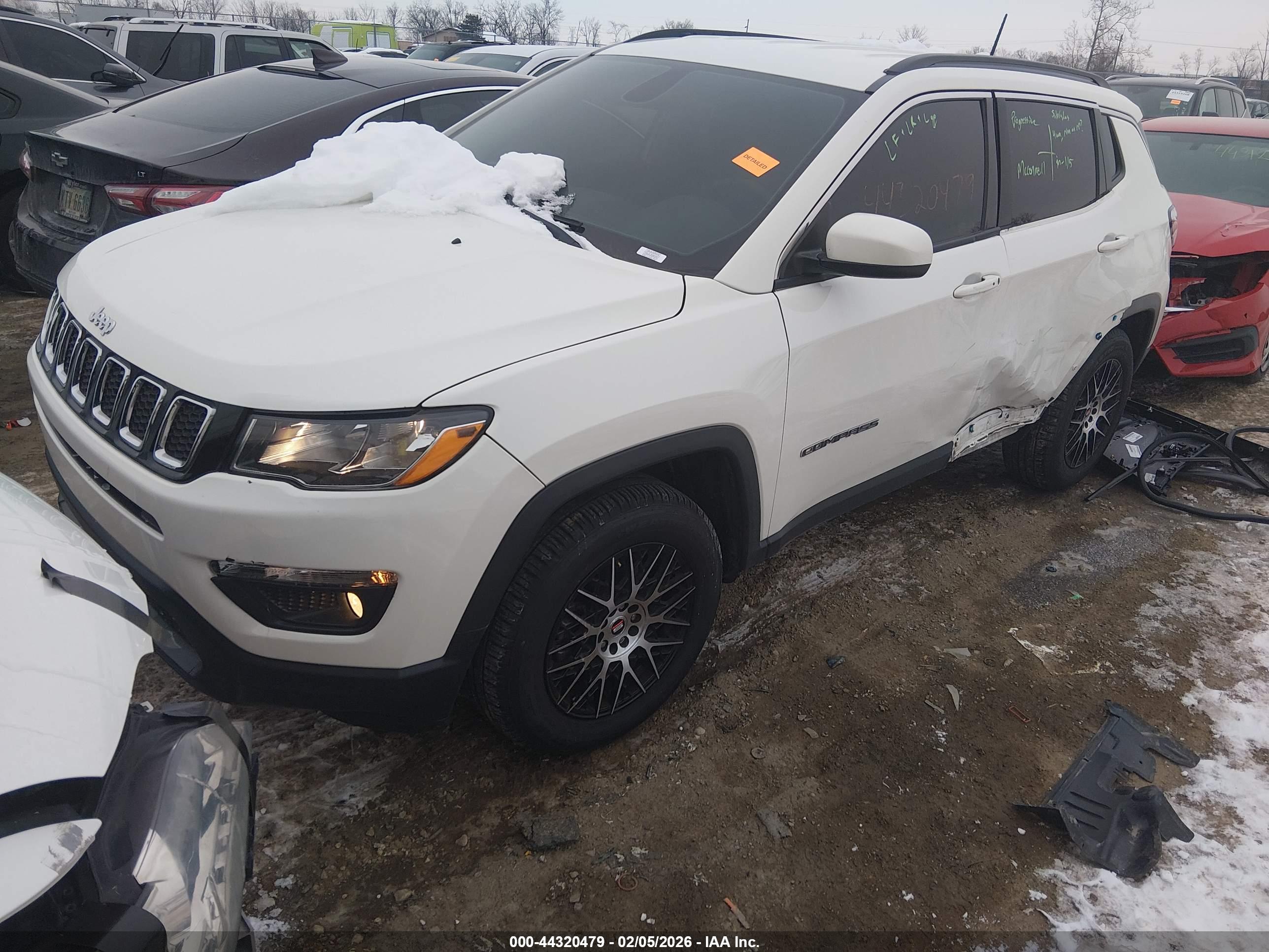 JEEP COMPASS image 2