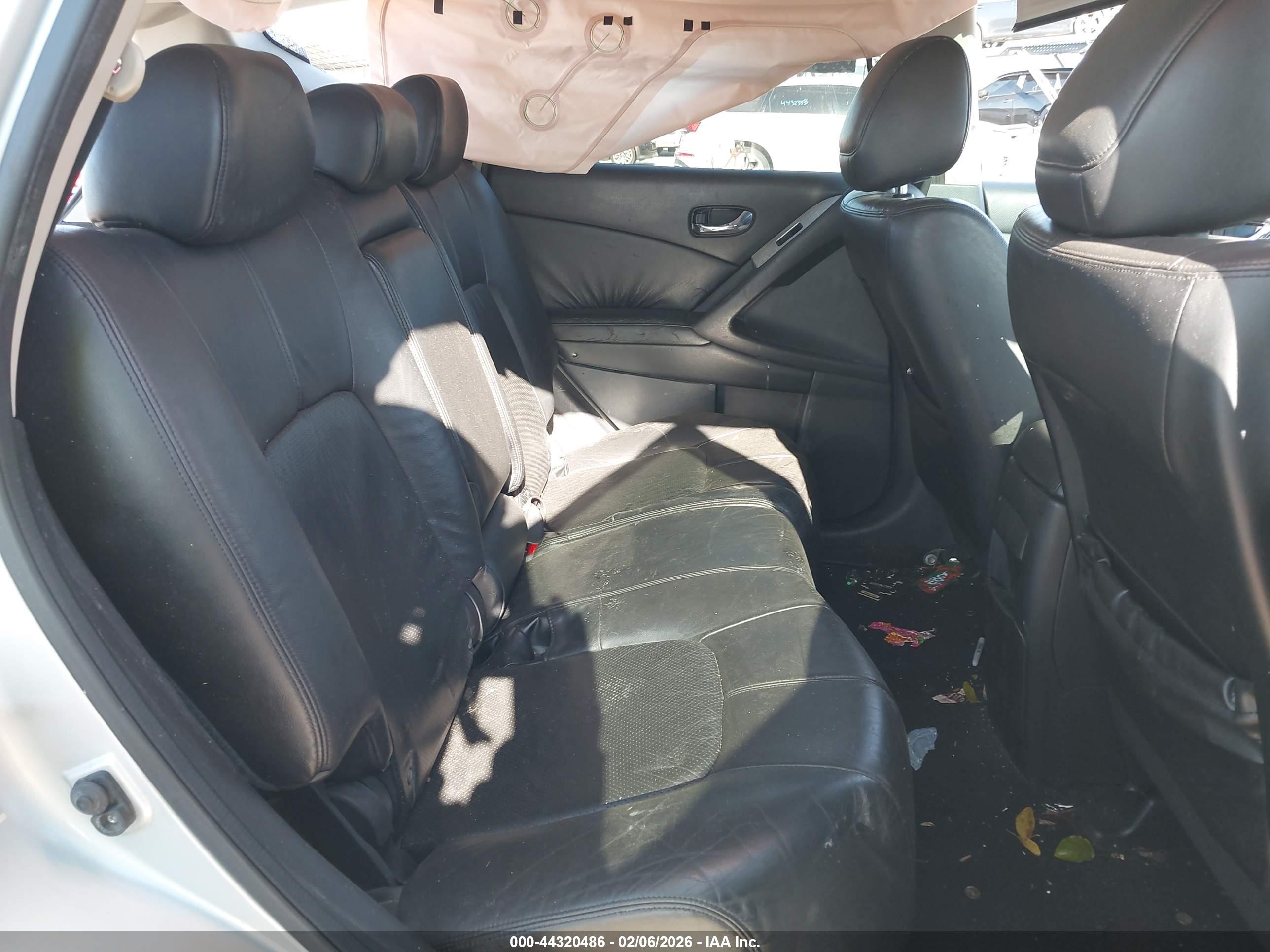 NISSAN MURANO image 8