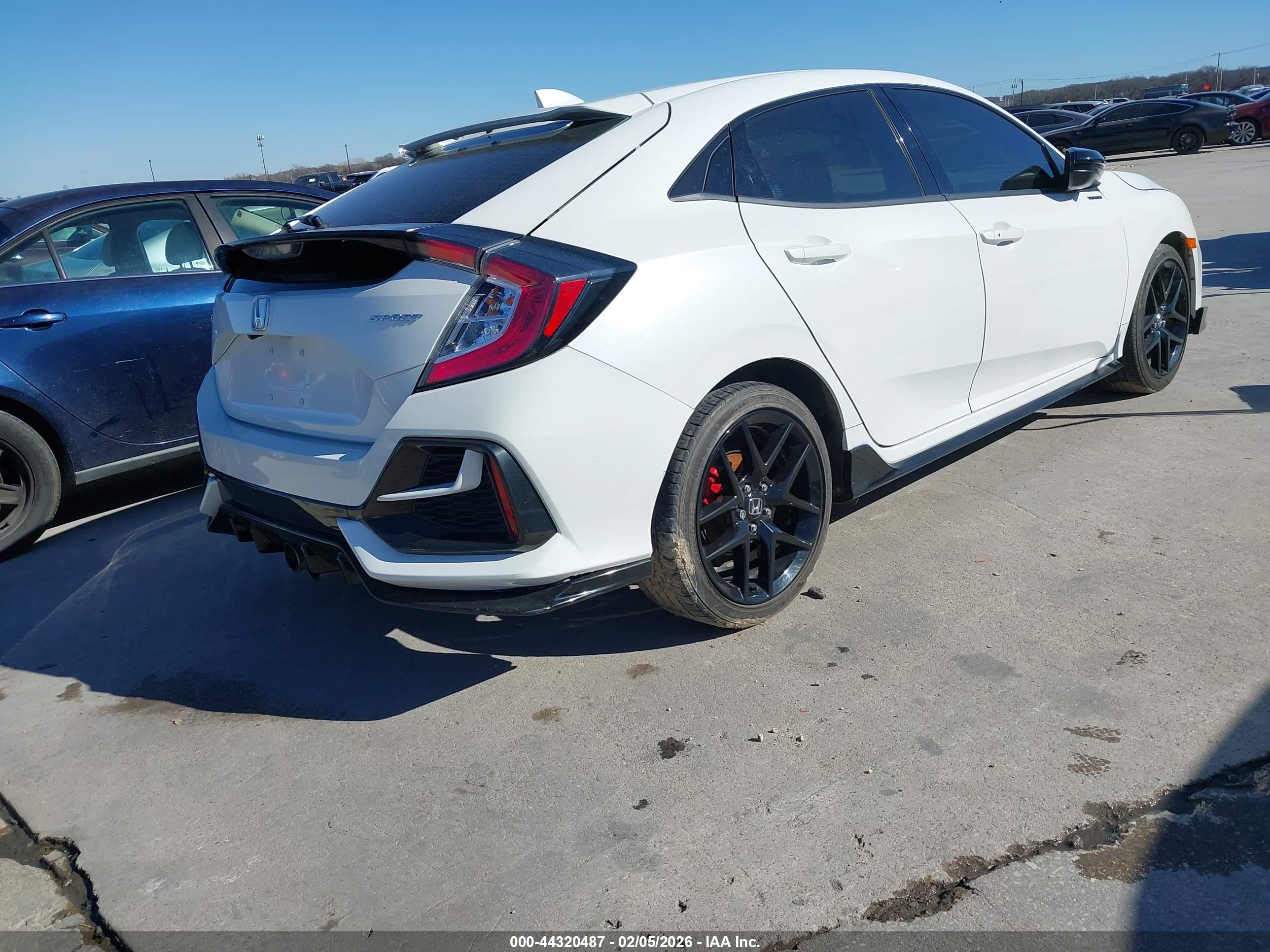 HONDA CIVIC image 4