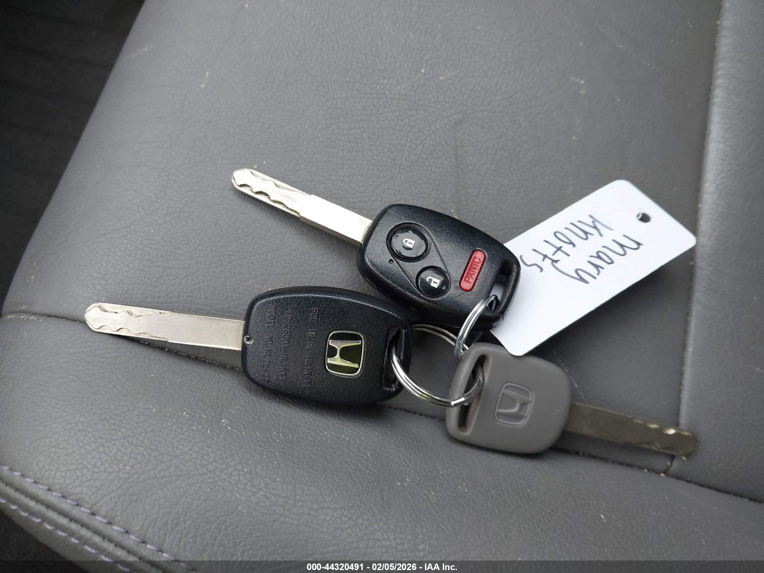 HONDA CR-V image 11