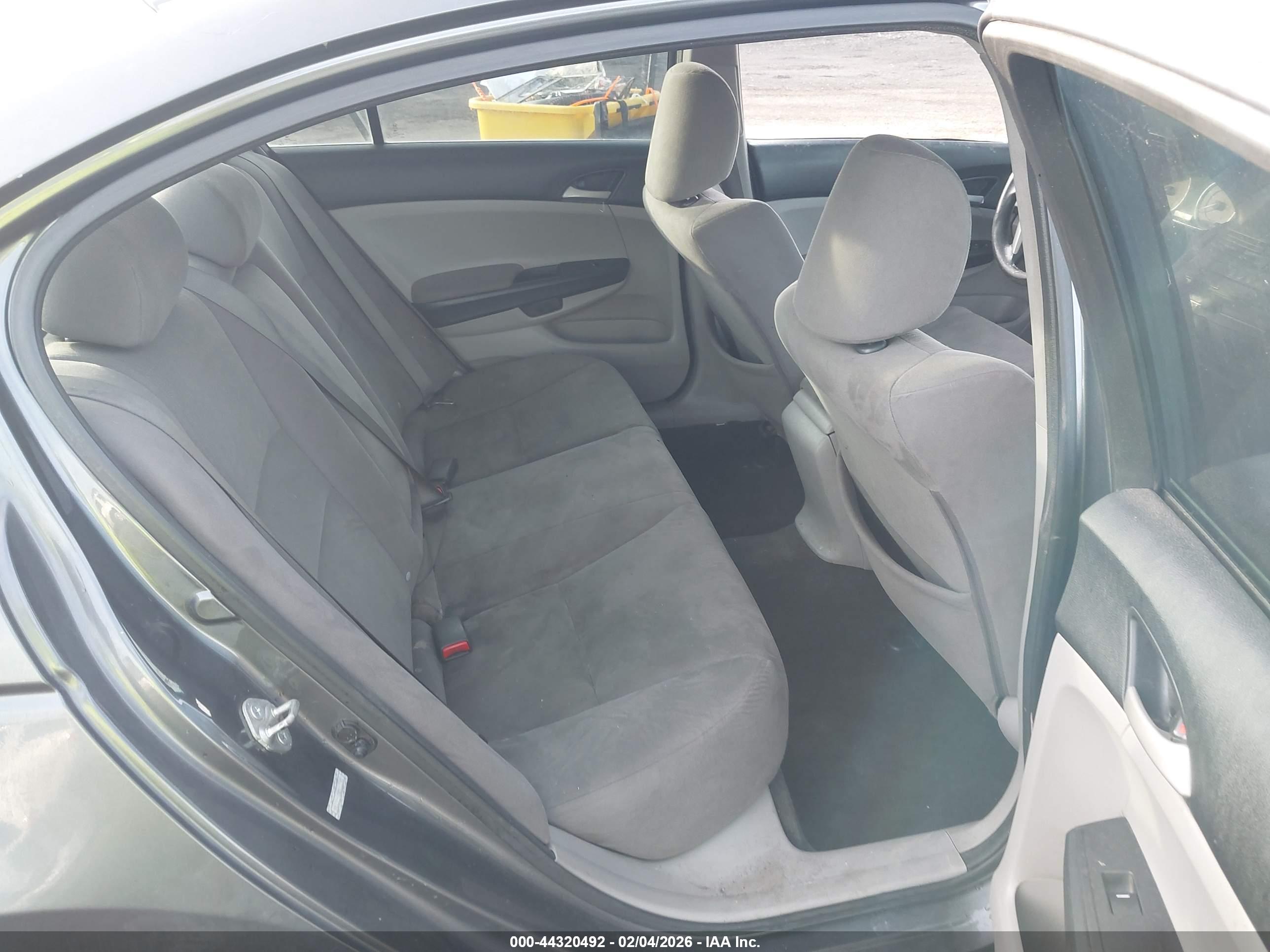 HONDA ACCORD image 8