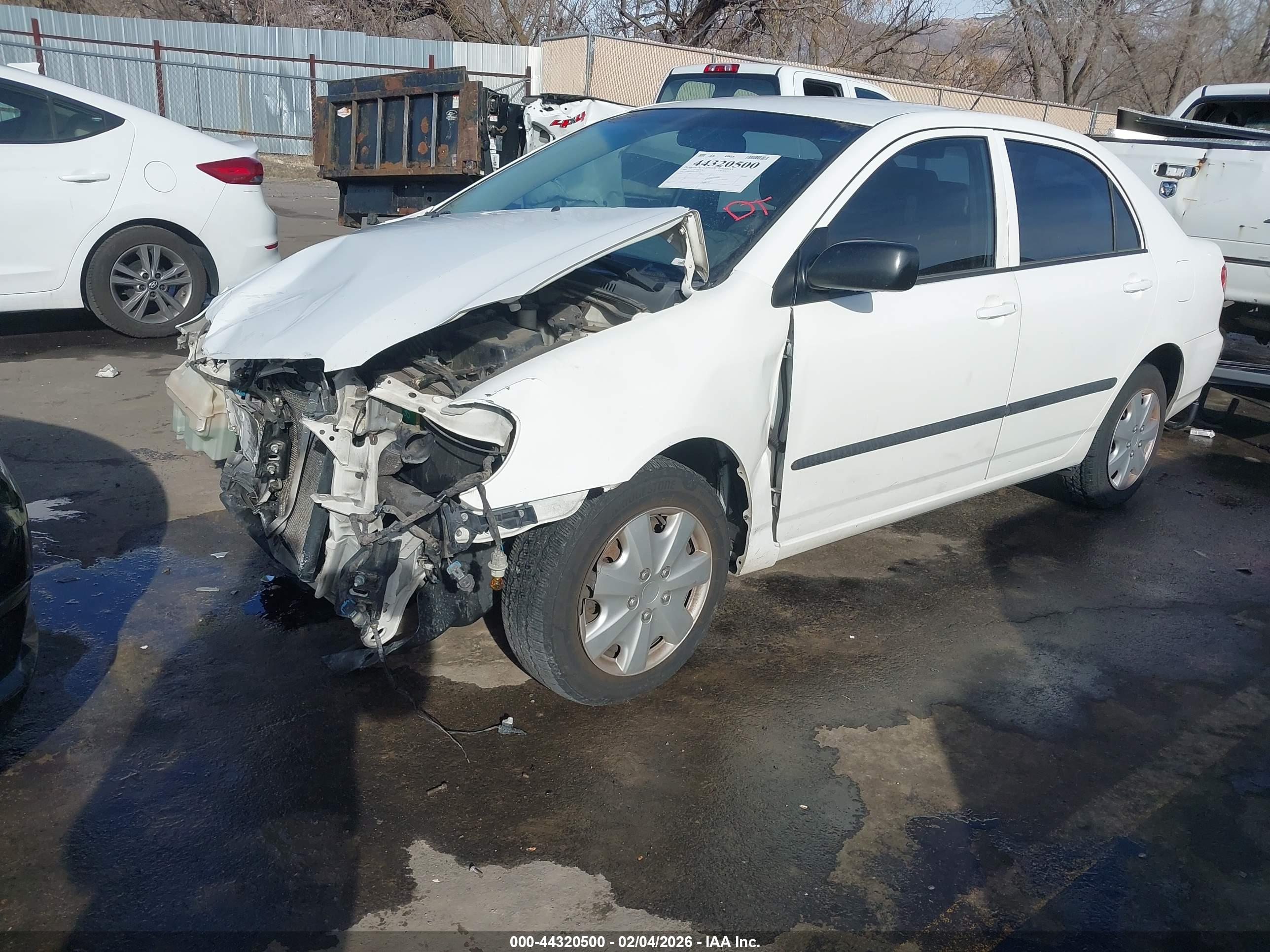 TOYOTA COROLLA image 2