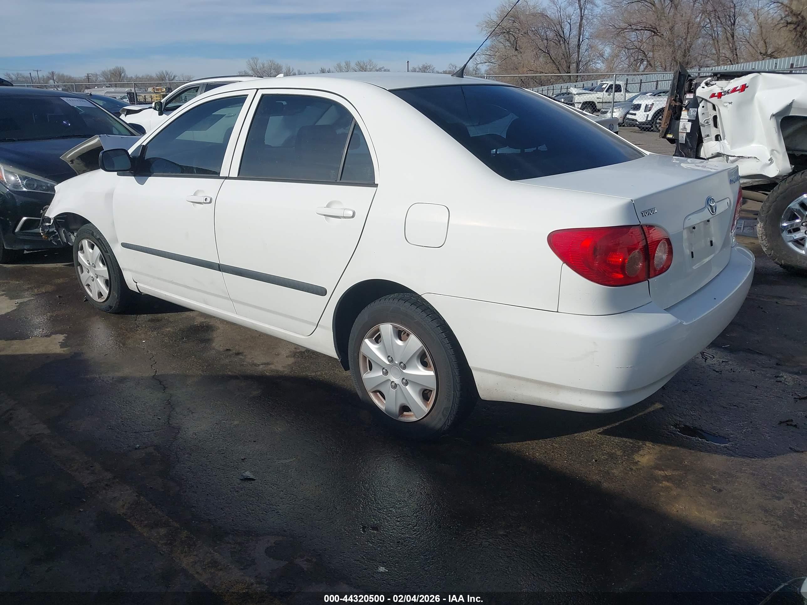 TOYOTA COROLLA image 3