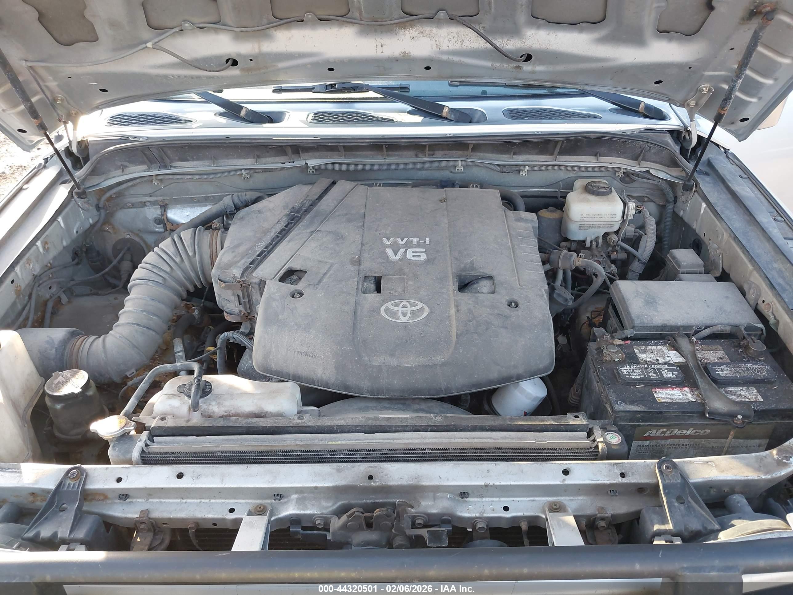 TOYOTA FJ image 10