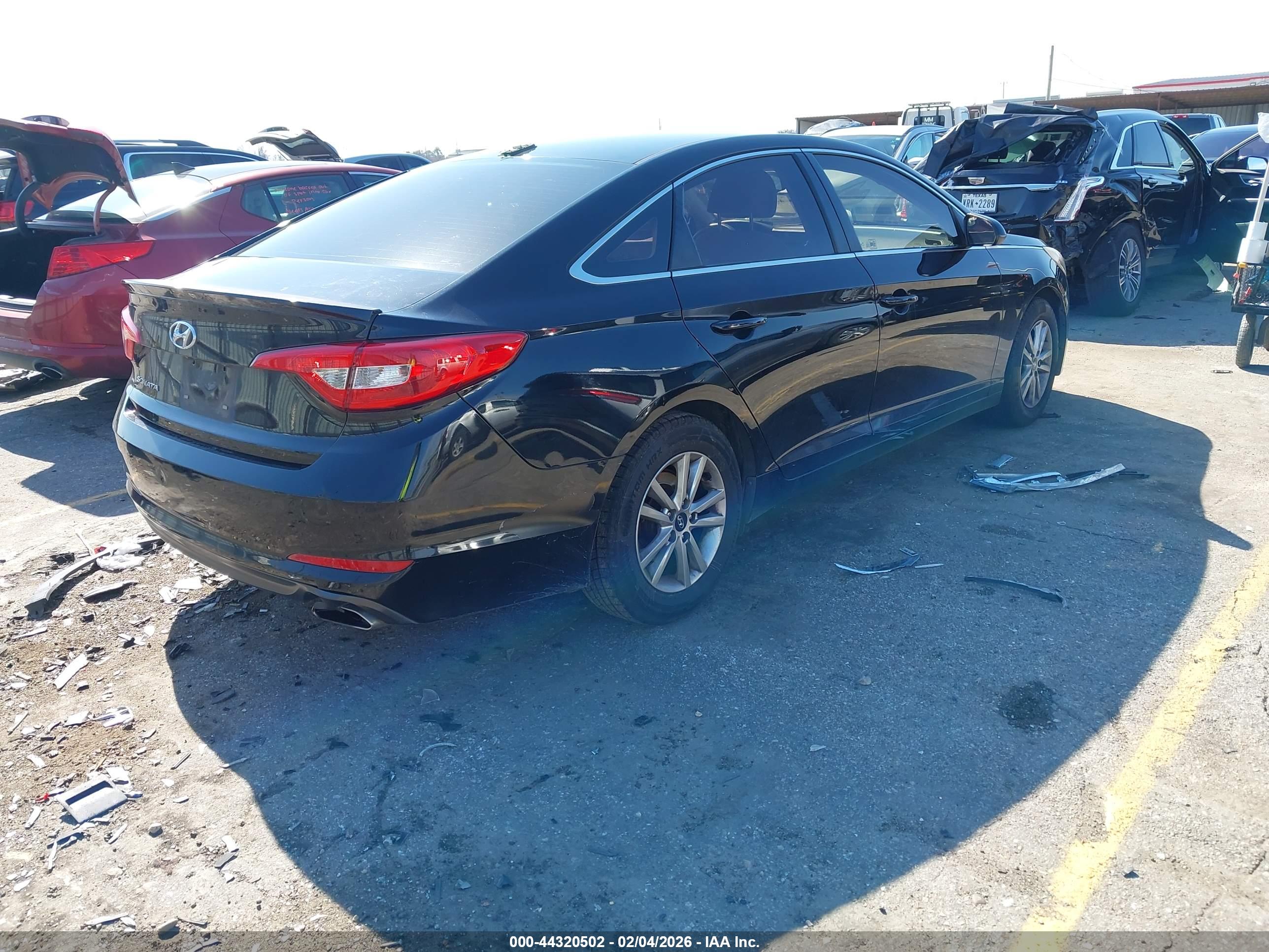 HYUNDAI SONATA image 4