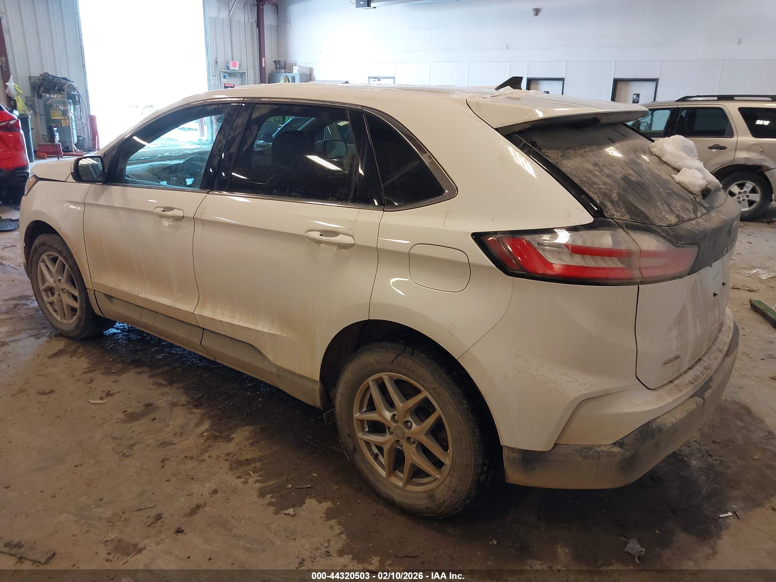 FORD EDGE image 3