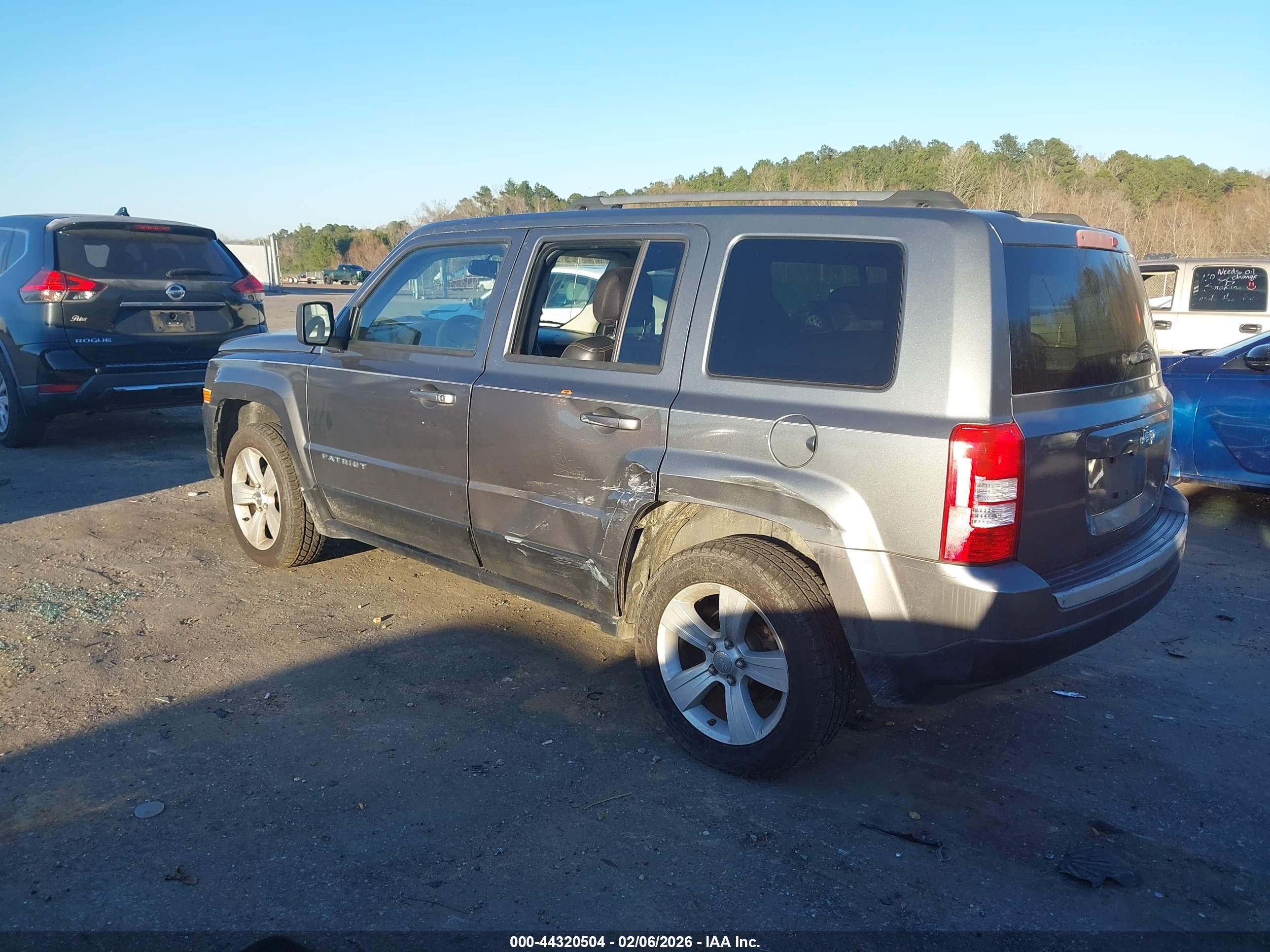 JEEP PATRIOT image 3