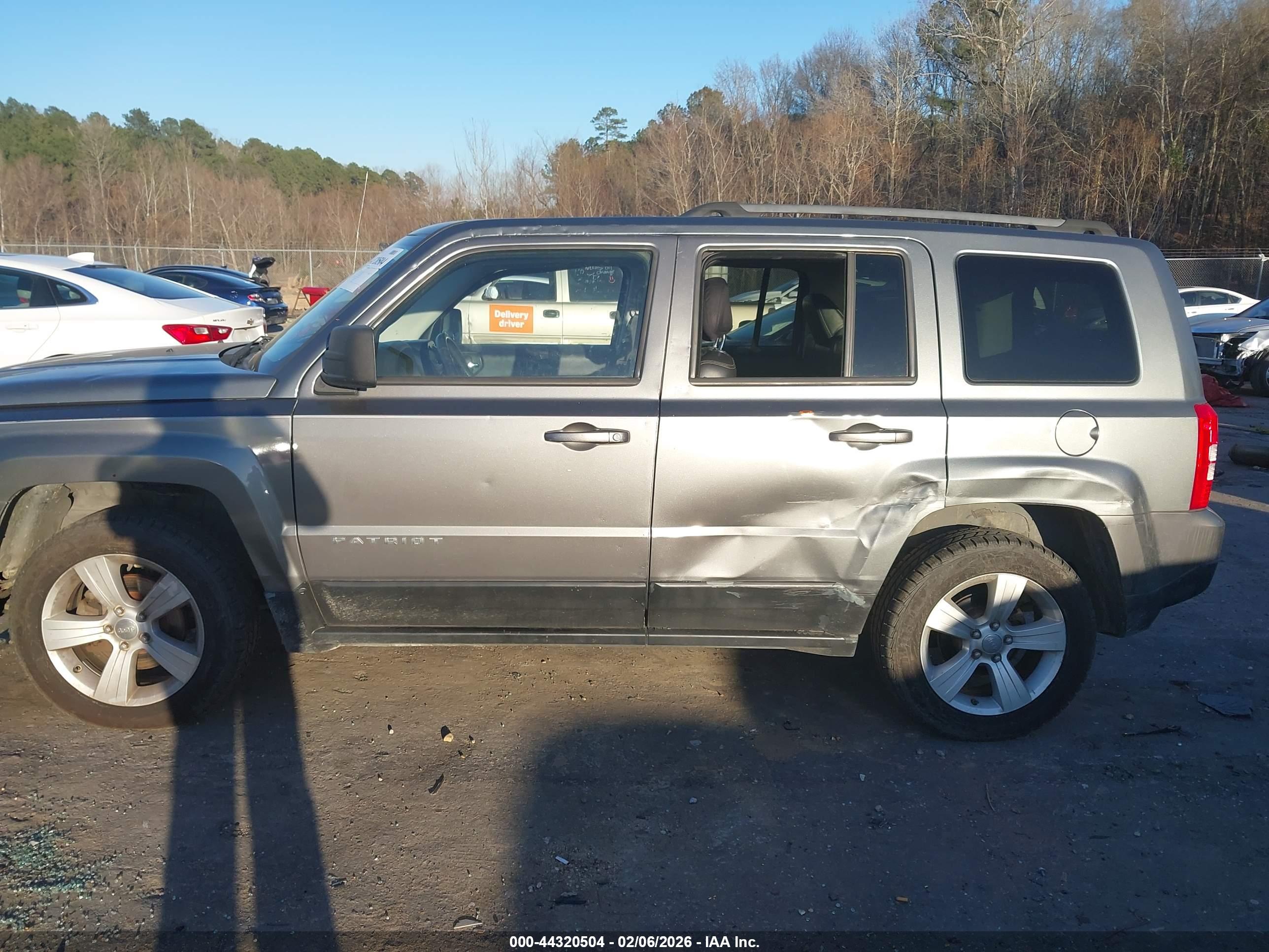 JEEP PATRIOT image 6