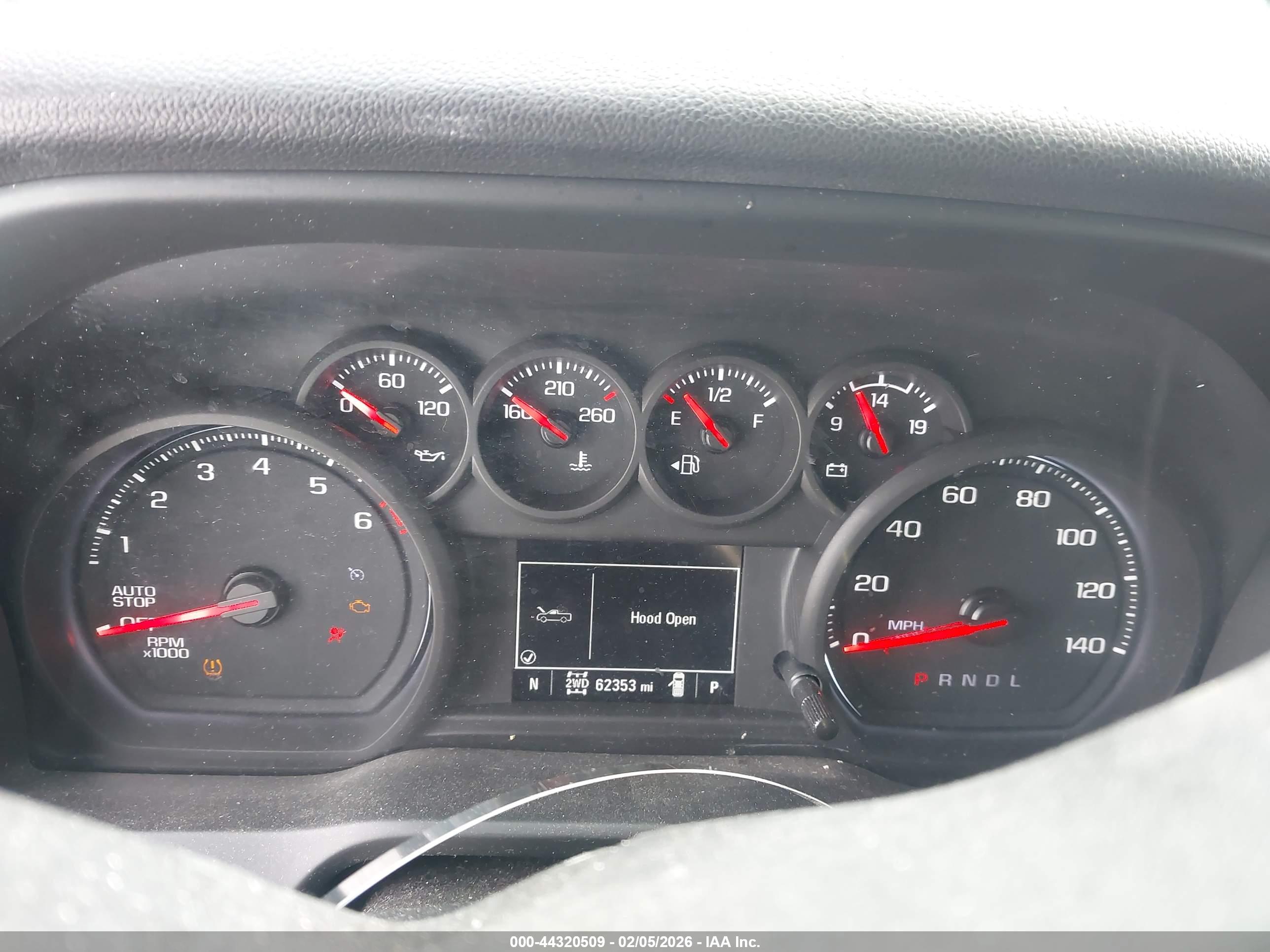 CHEVROLET SILVERADO image 7
