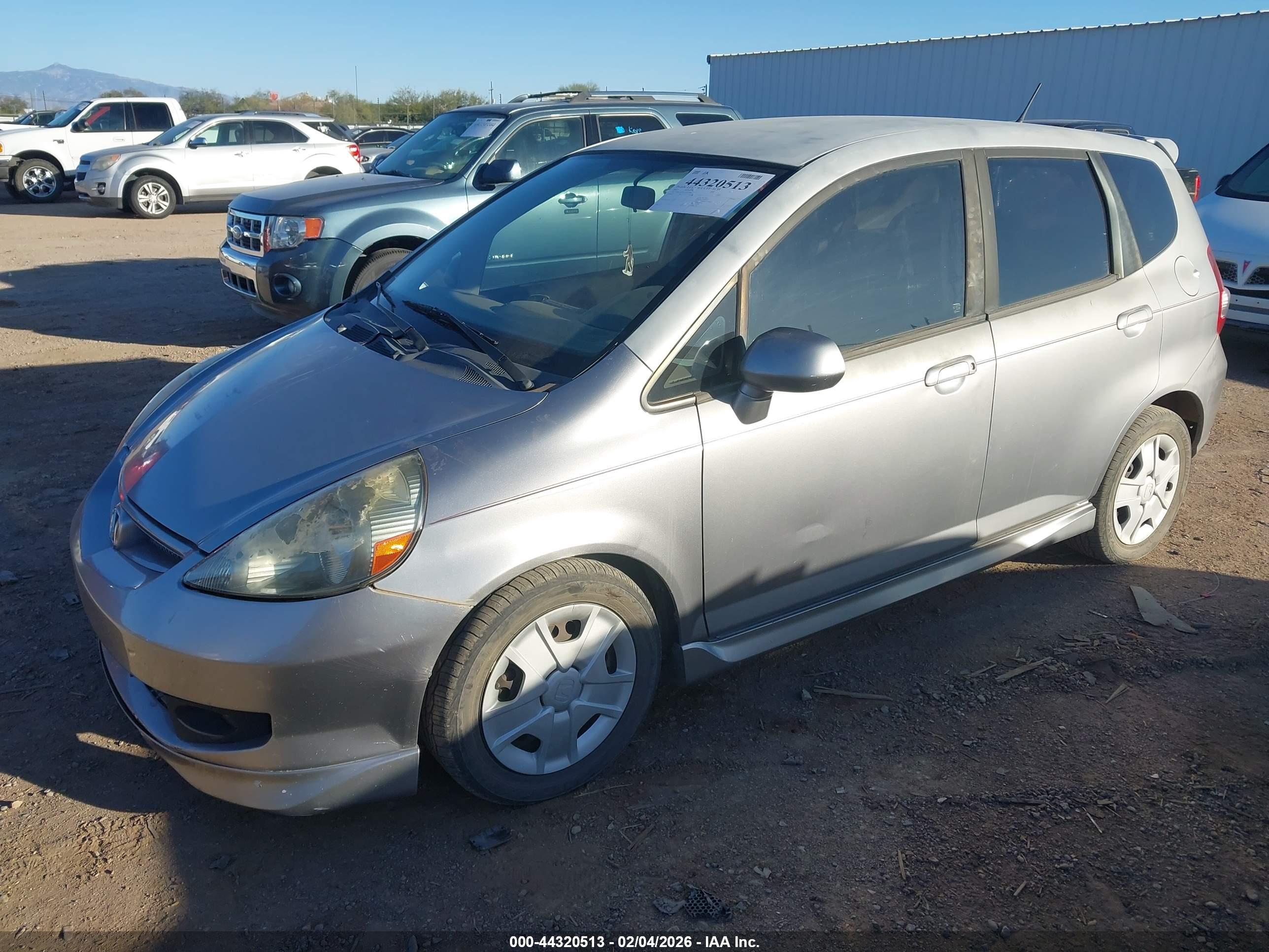 HONDA FIT image 2