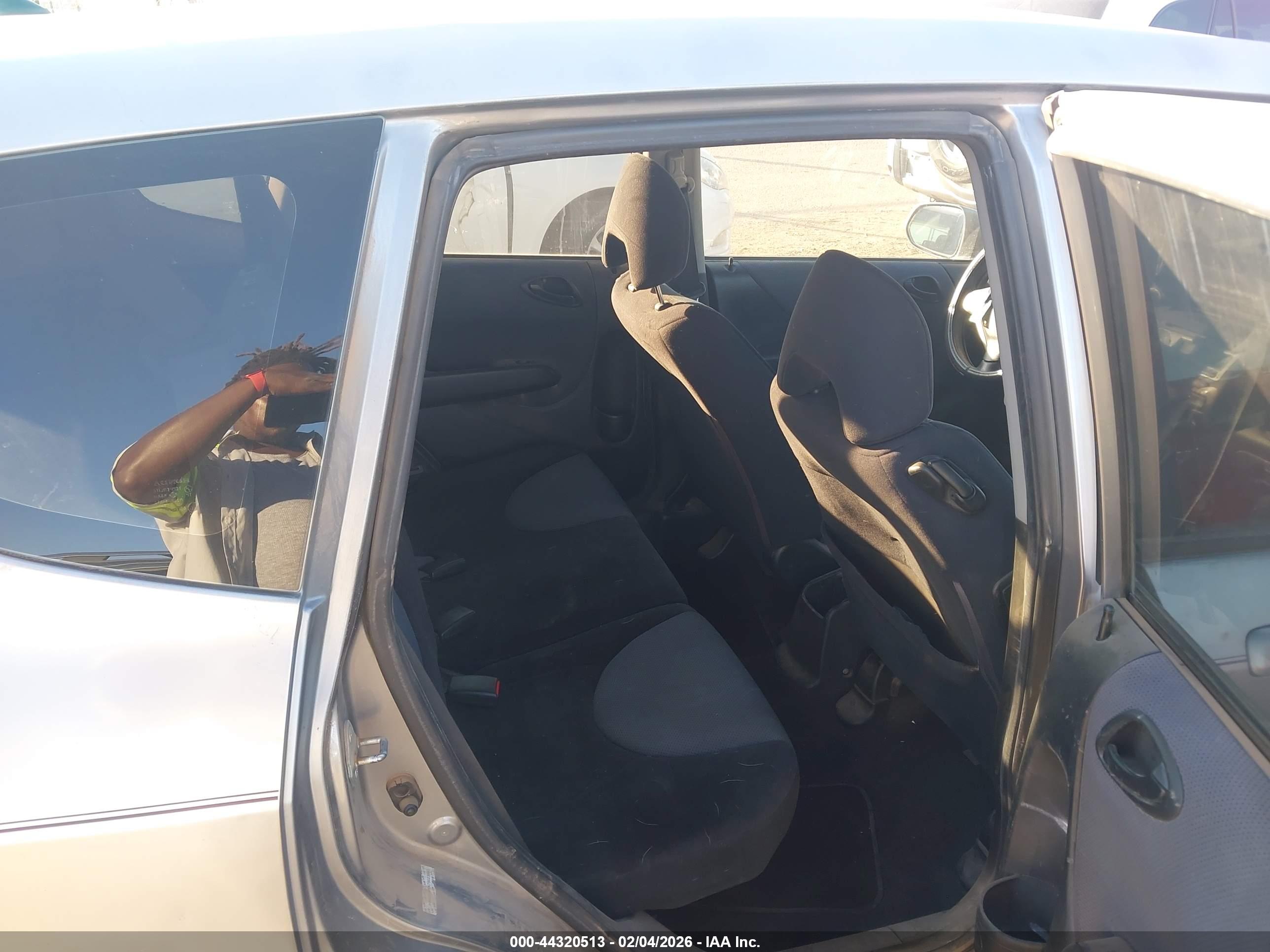 HONDA FIT image 8