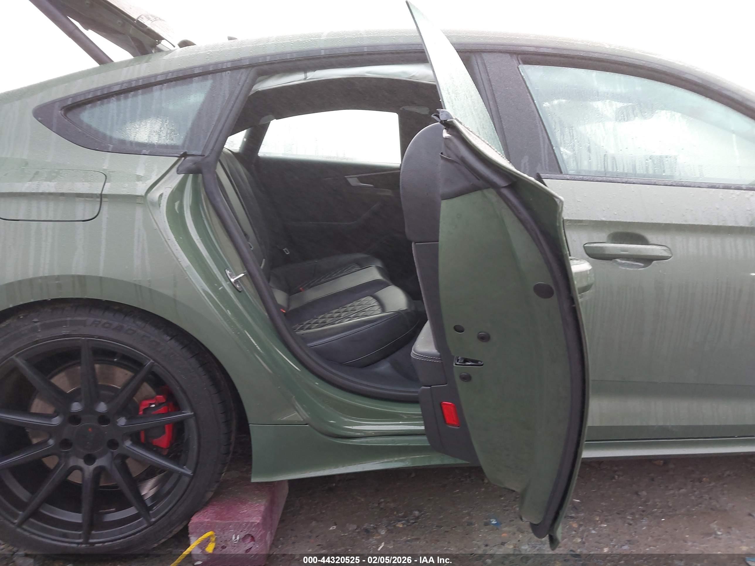 AUDI S5 image 8