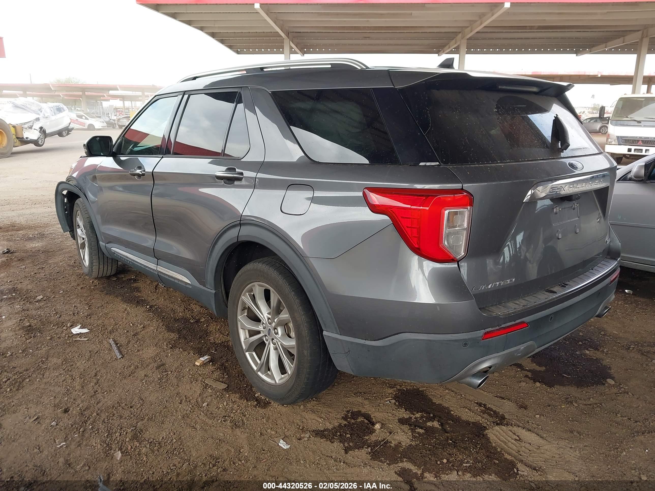 FORD EXPLORER image 3