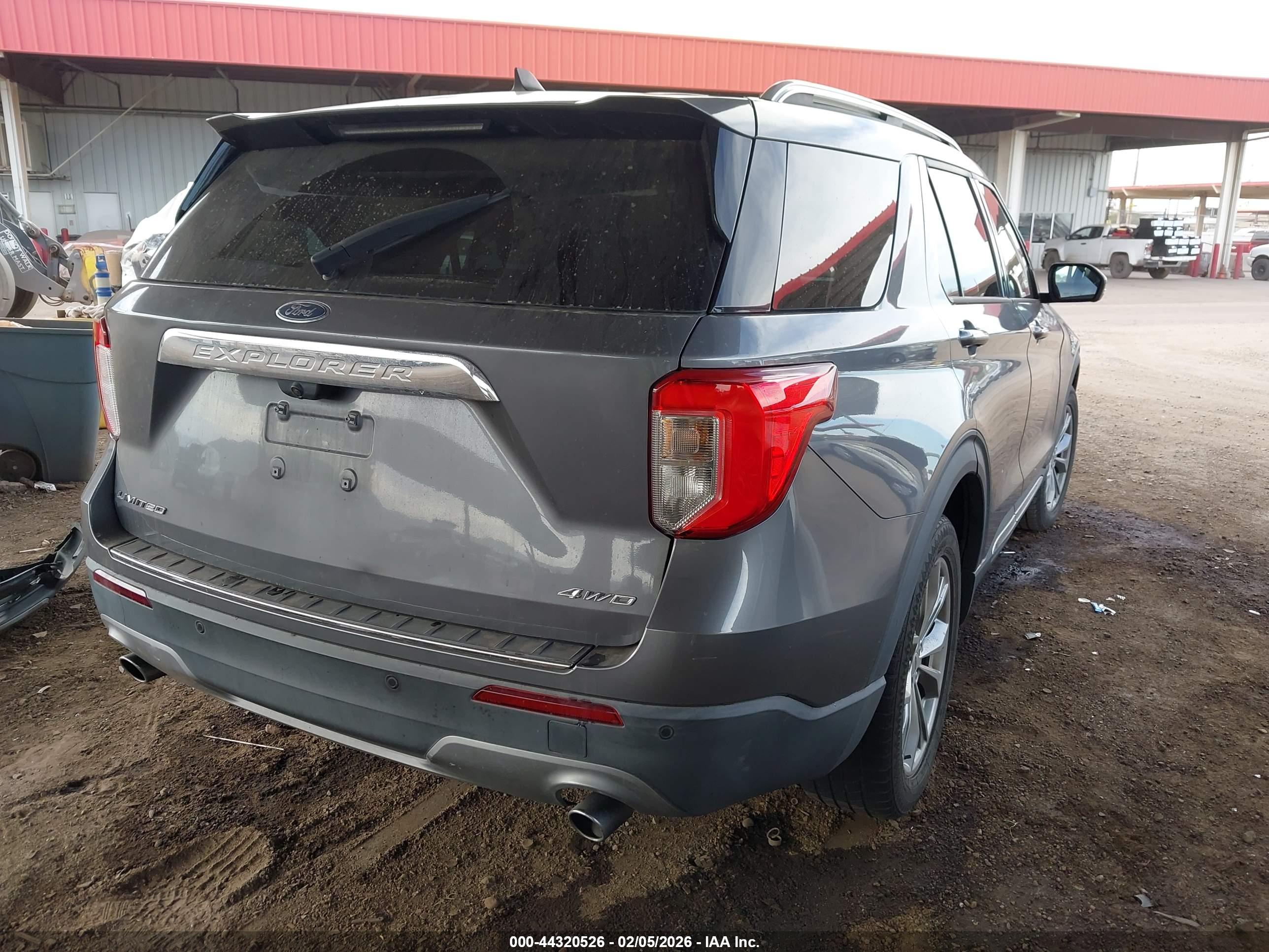 FORD EXPLORER image 4
