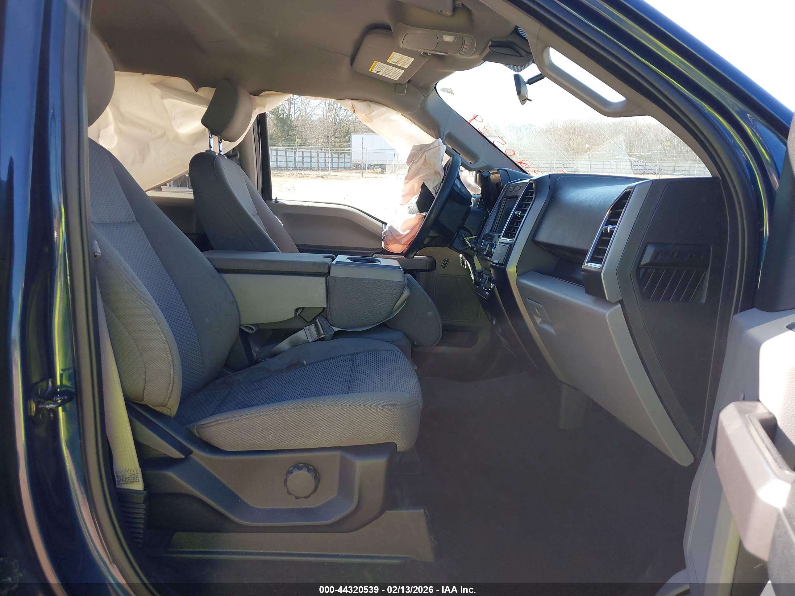 FORD F-150 image 5