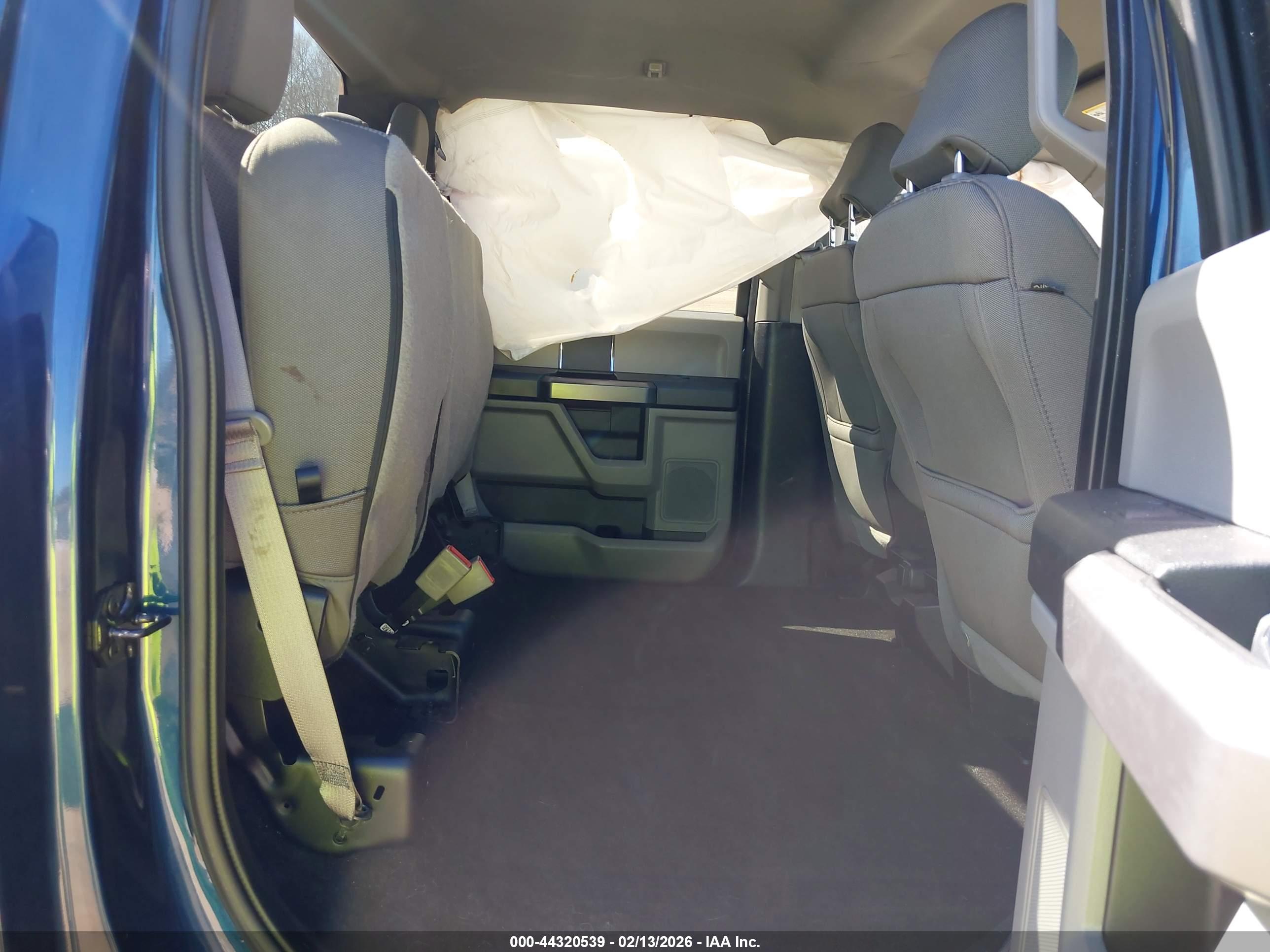 FORD F-150 image 8
