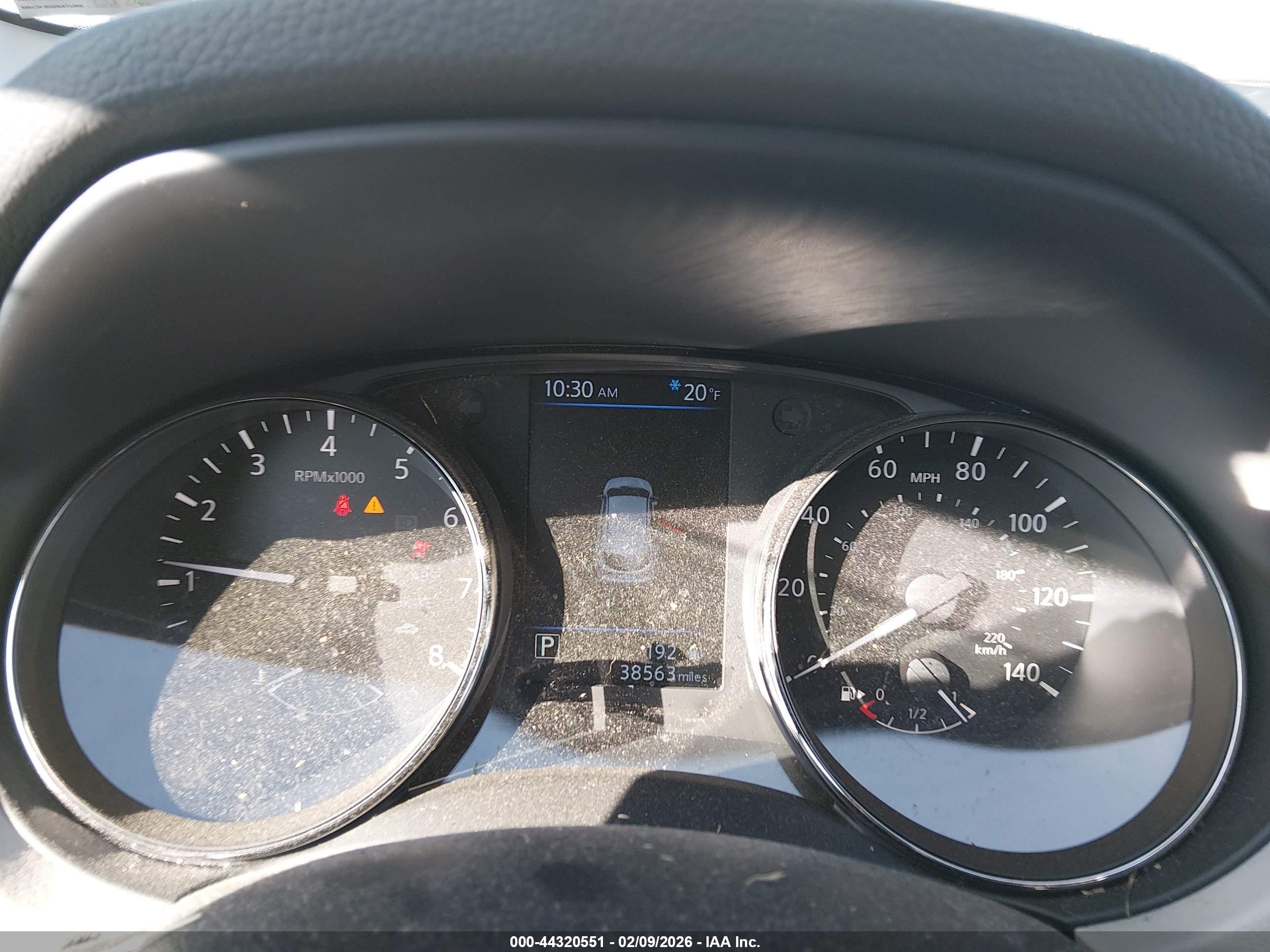 NISSAN ROGUE image 7