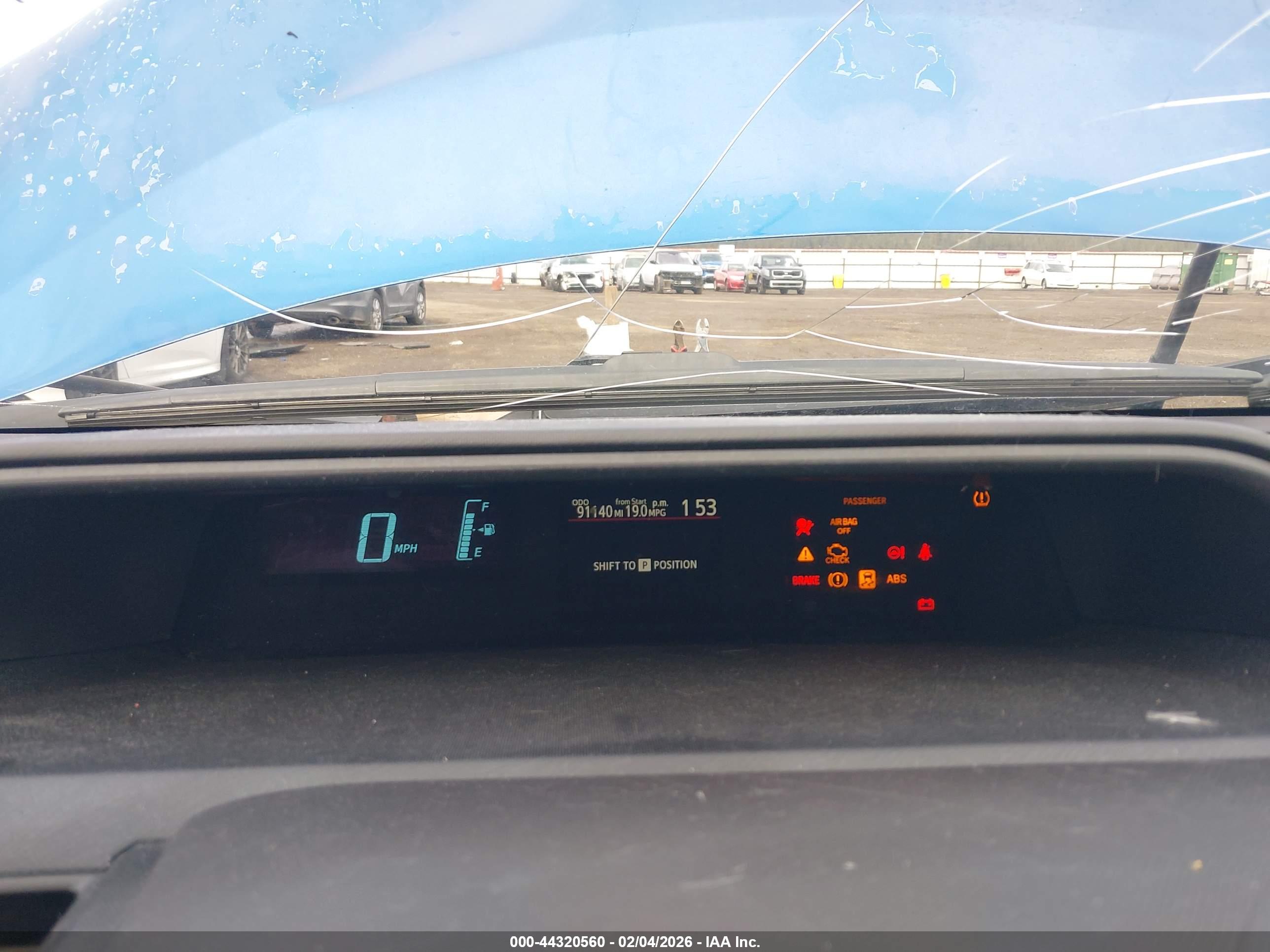 TOYOTA PRIUS image 7