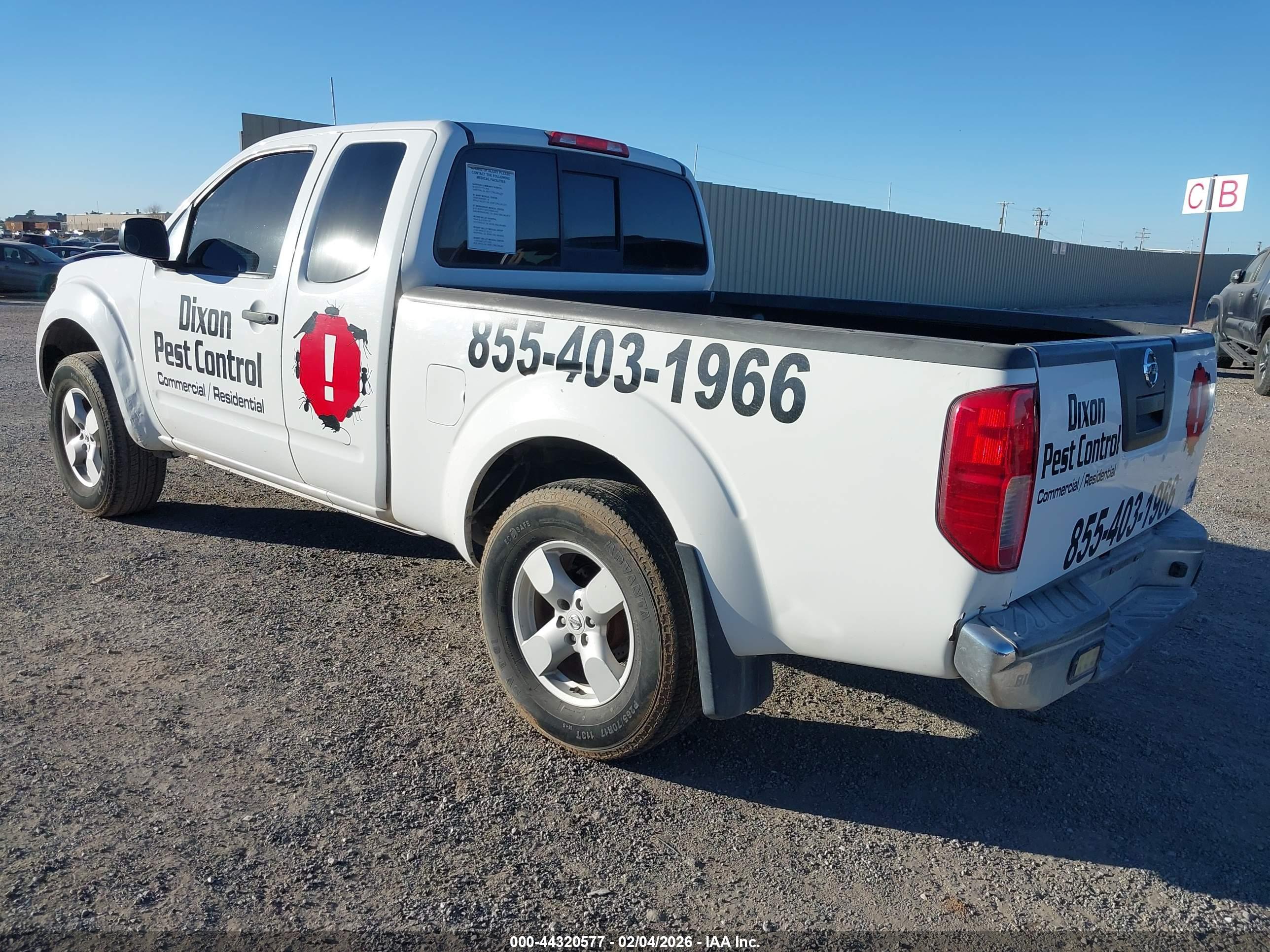NISSAN FRONTIER image 3