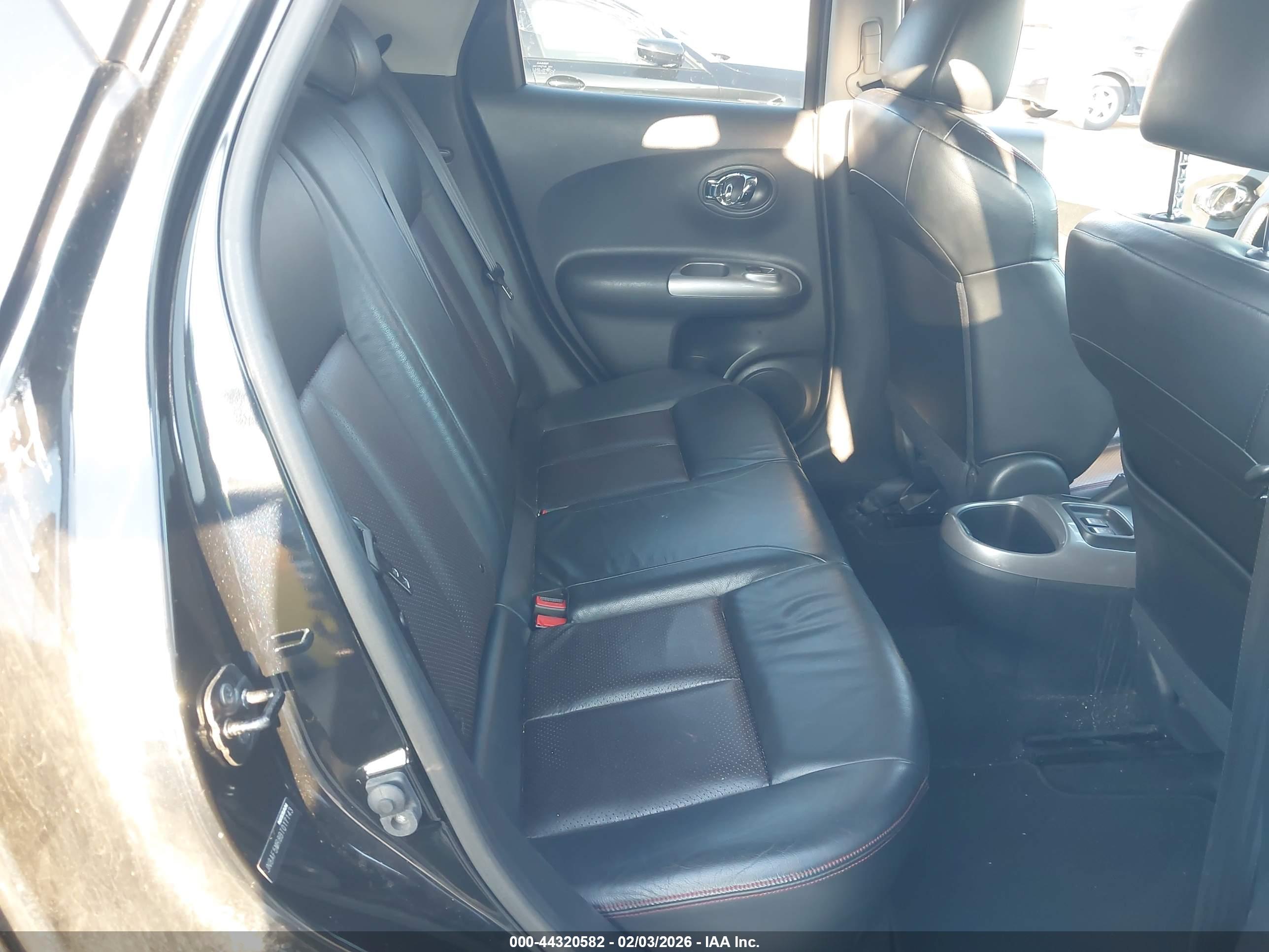NISSAN JUKE image 8
