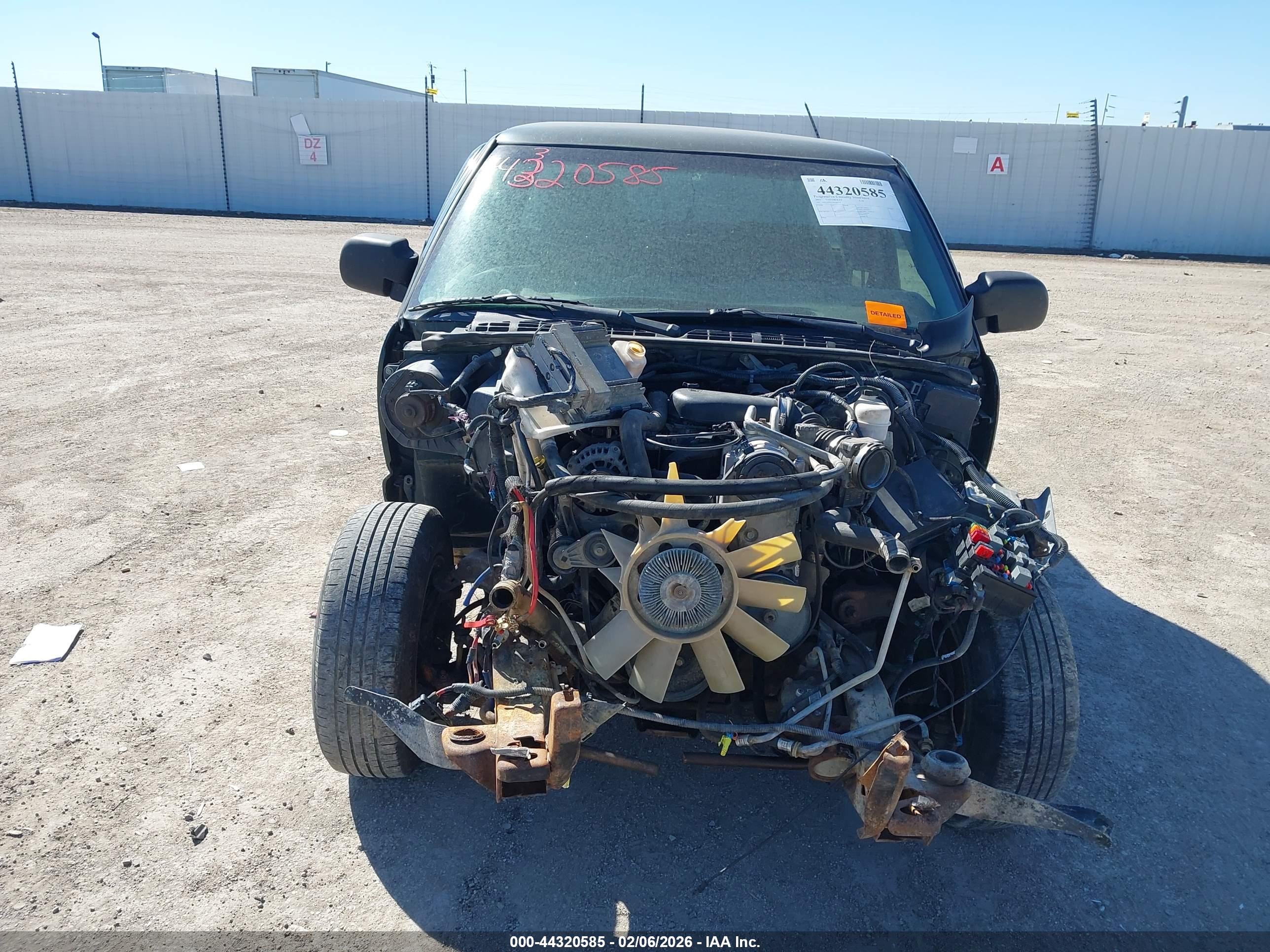 CHEVROLET S-10 image 10