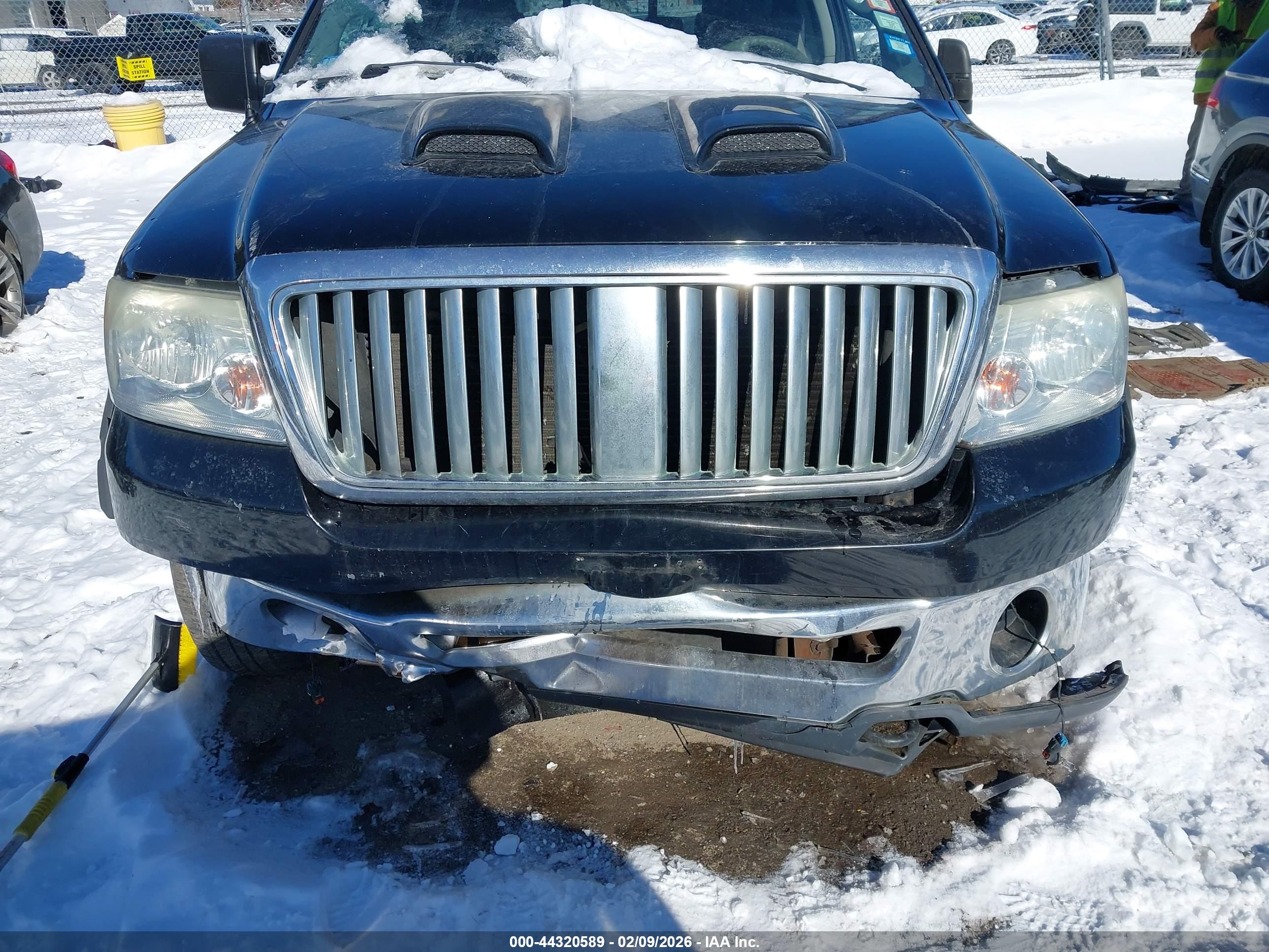 FORD F-150 image 6