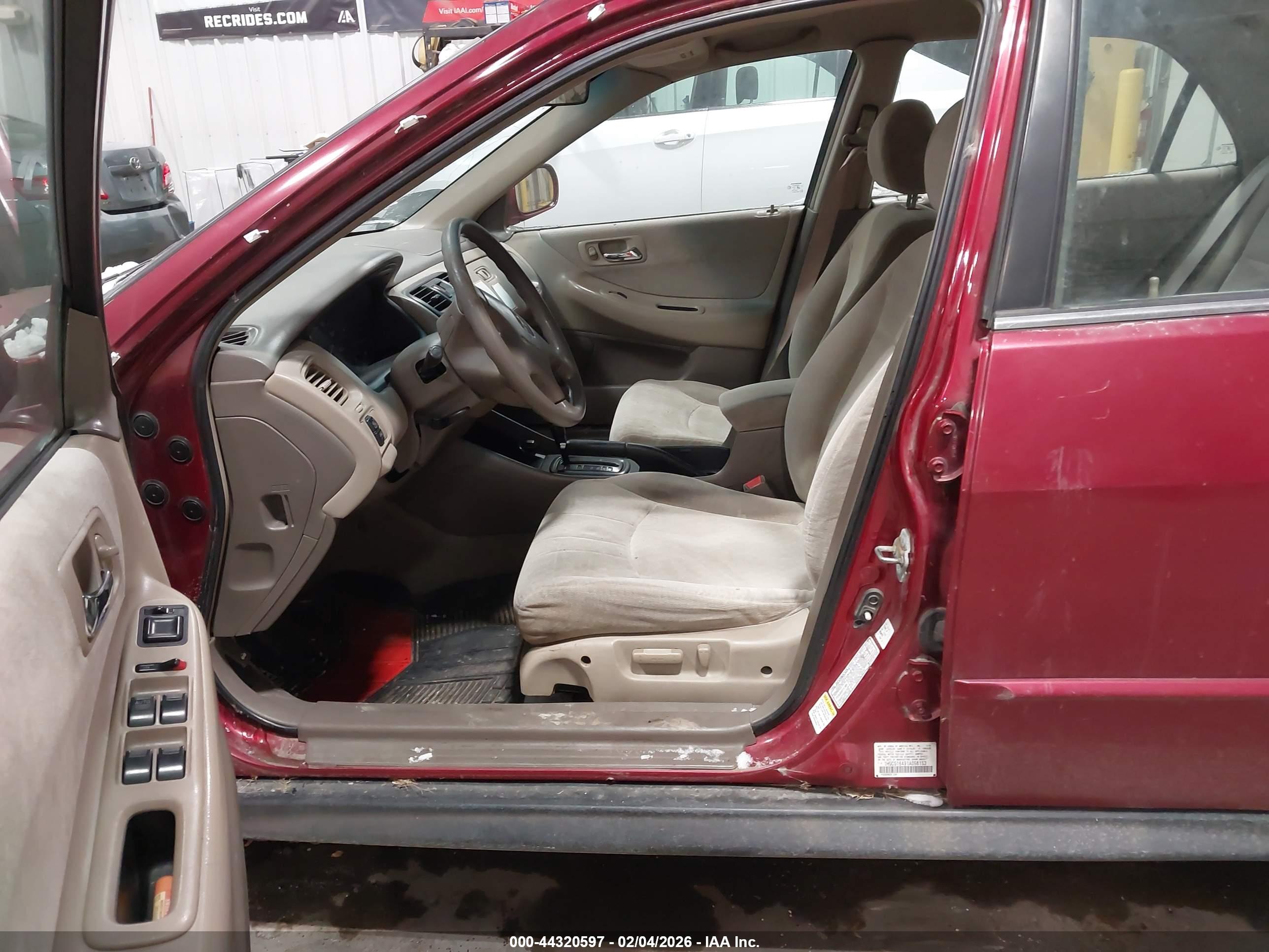 HONDA ACCORD image 5
