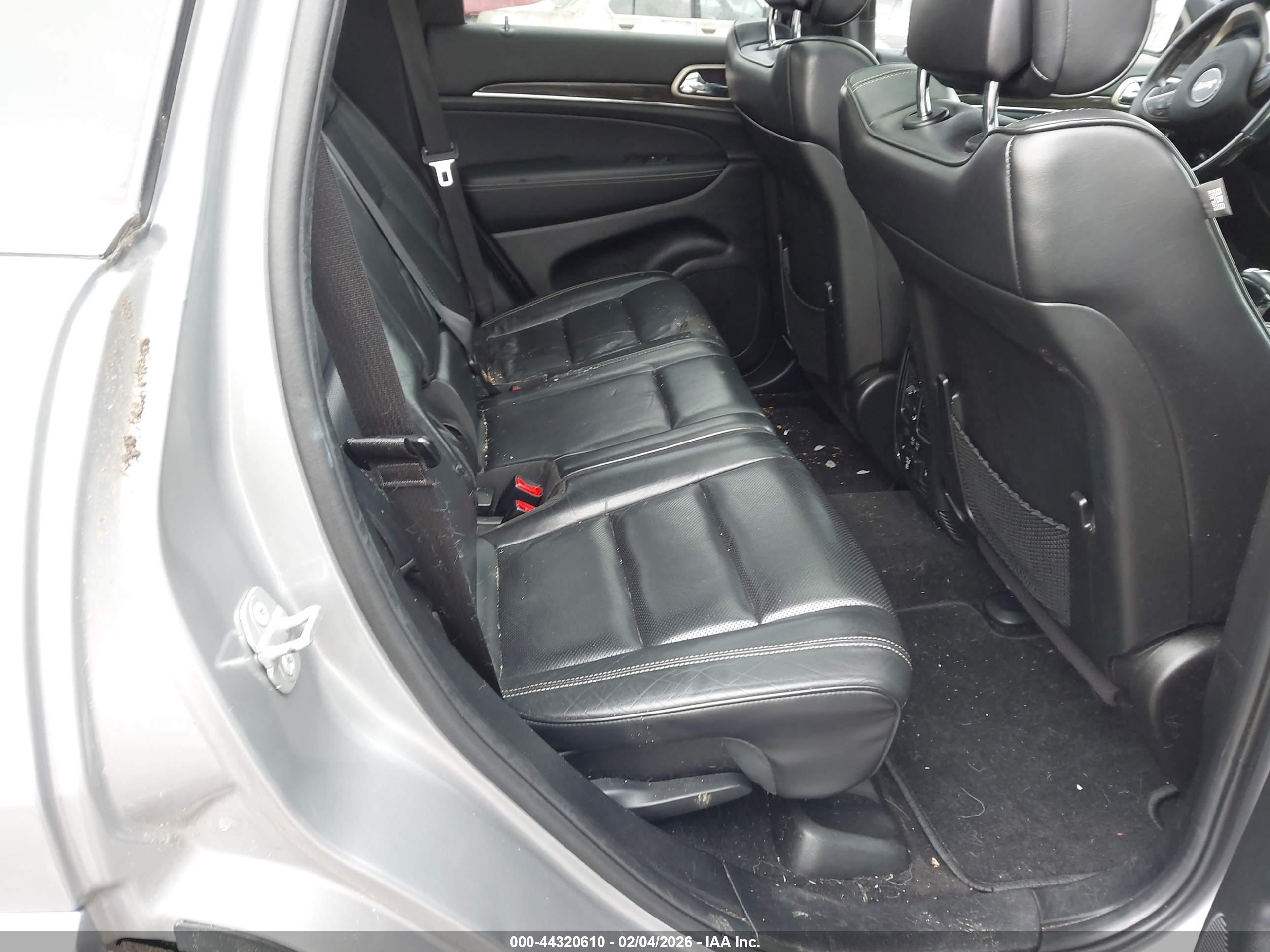 JEEP GRAND image 8