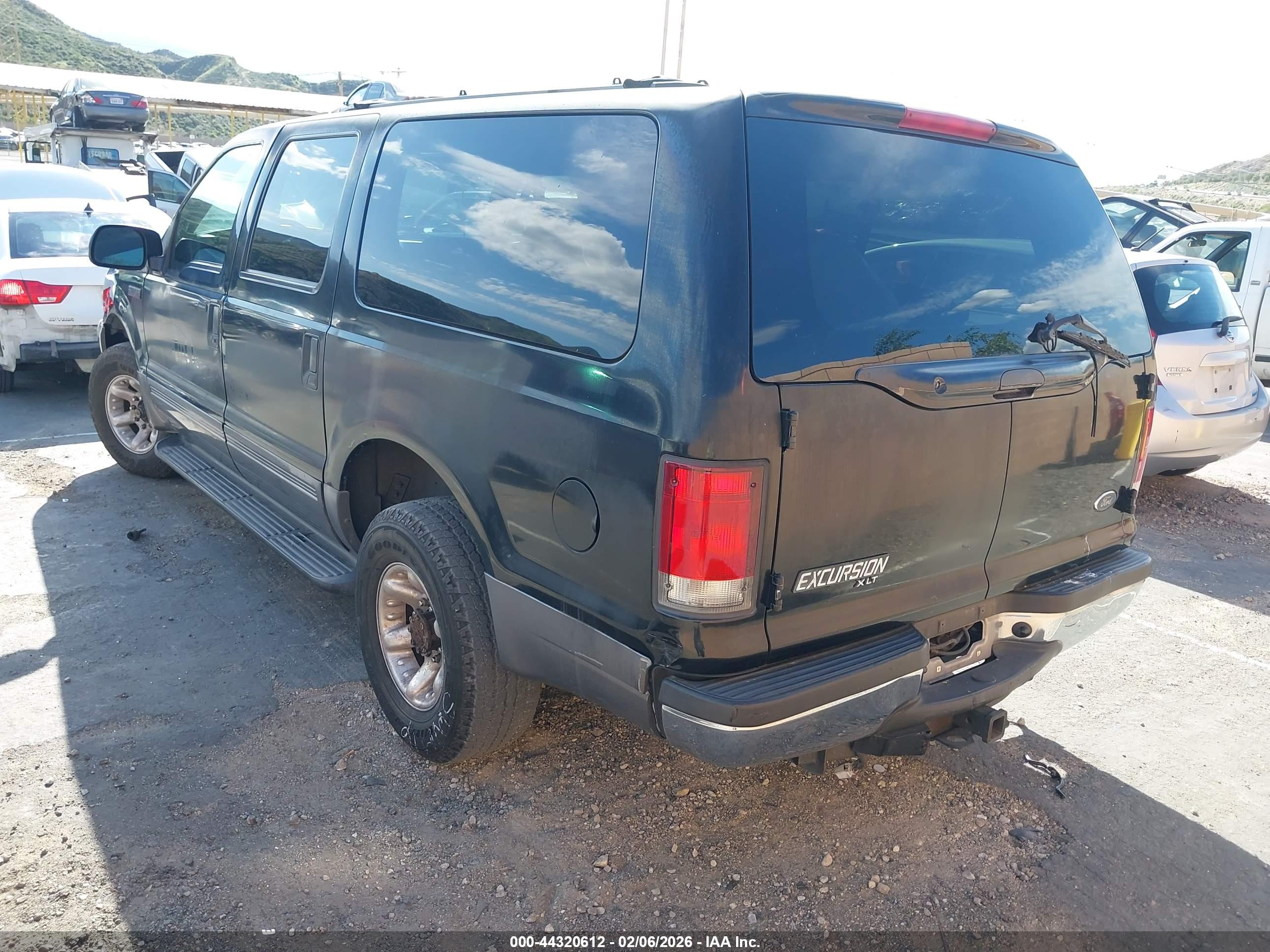 FORD EXCURSION image 3