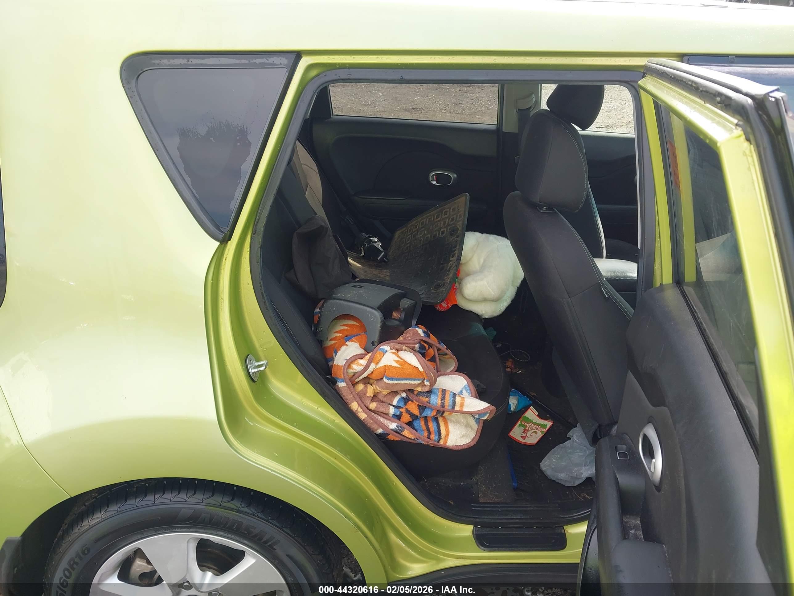 KIA SOUL image 8