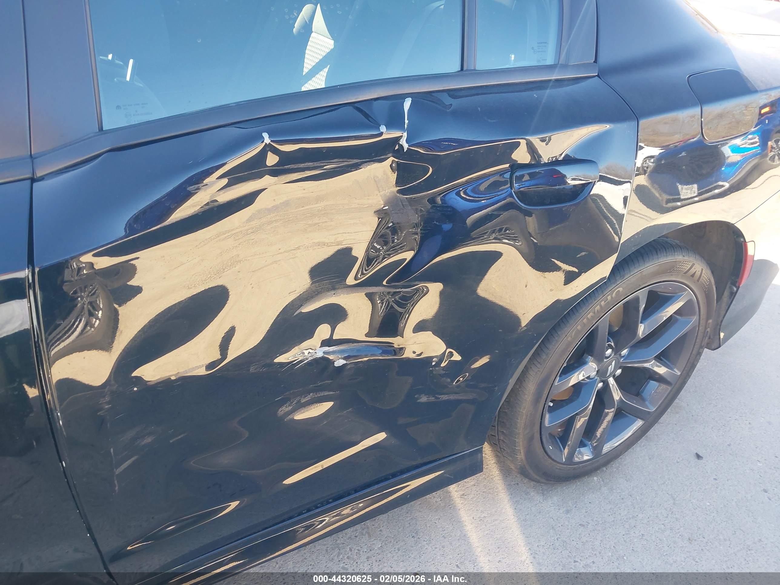 DODGE CHARGER image 6